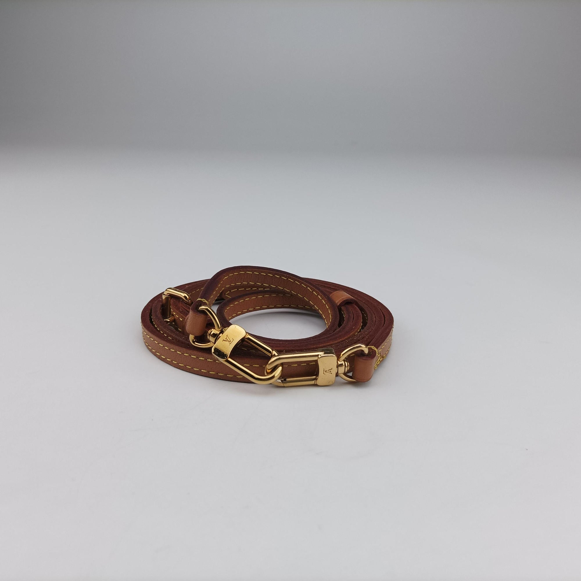 Secondhand Louis Vuitton BOITE CHAPEAU Brown Monogram Canvas M44699 shoulderbag | stylenewstar