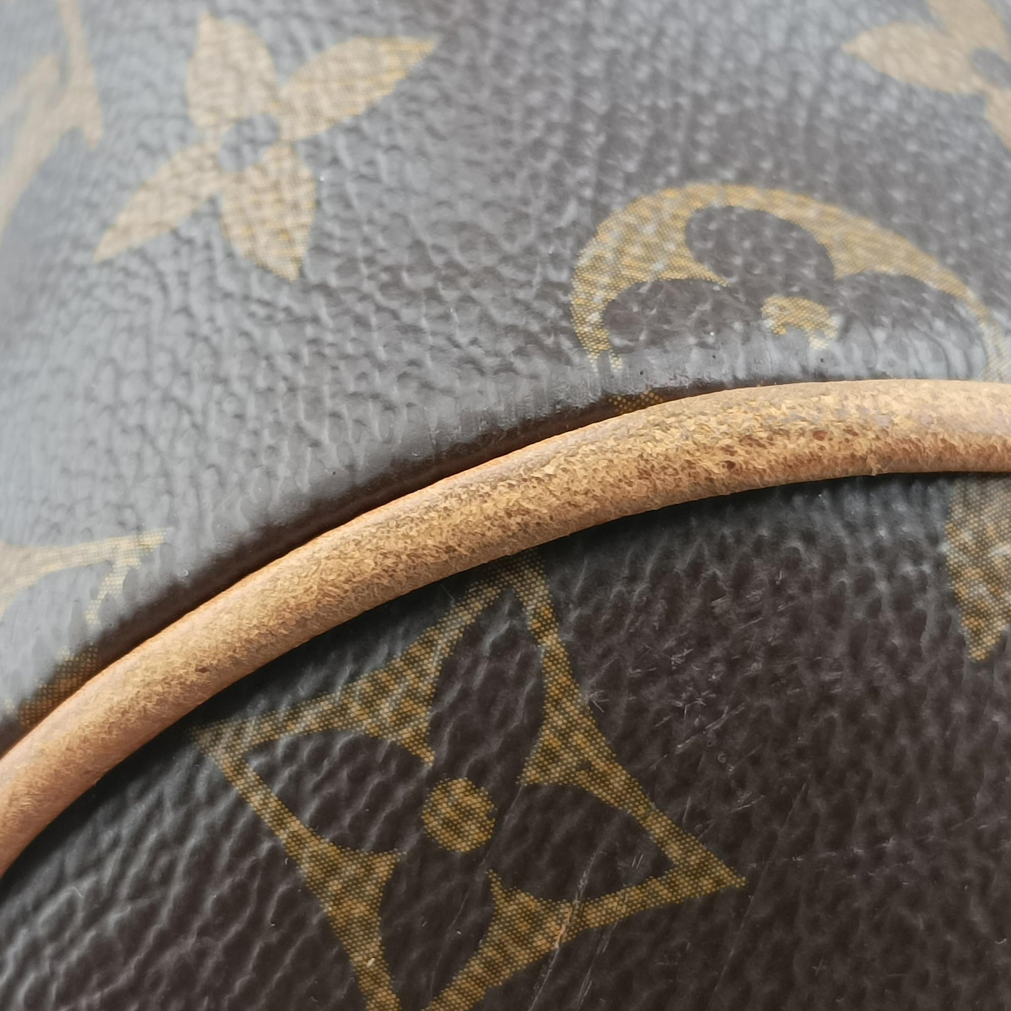 Secondhand Louis Vuitton TIVOLI GM Brown Monogram Canvas M40144 handbag | stylenewstar