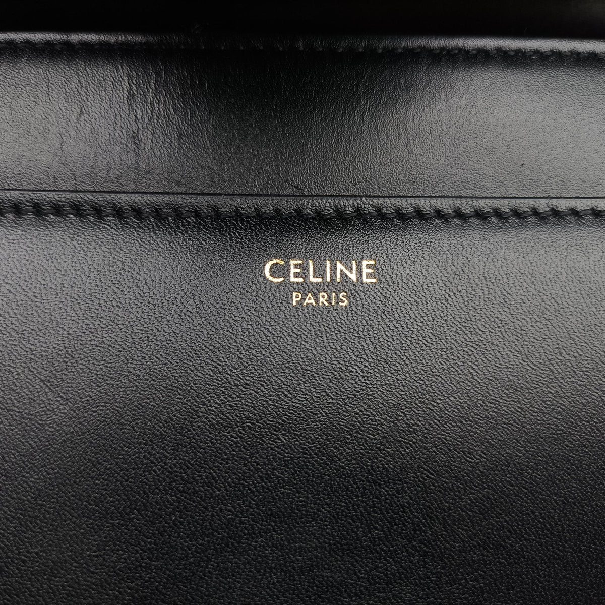 Pre-owned Celine 16 Bag Black Calfskin  shoulderbag | stylenewstar
