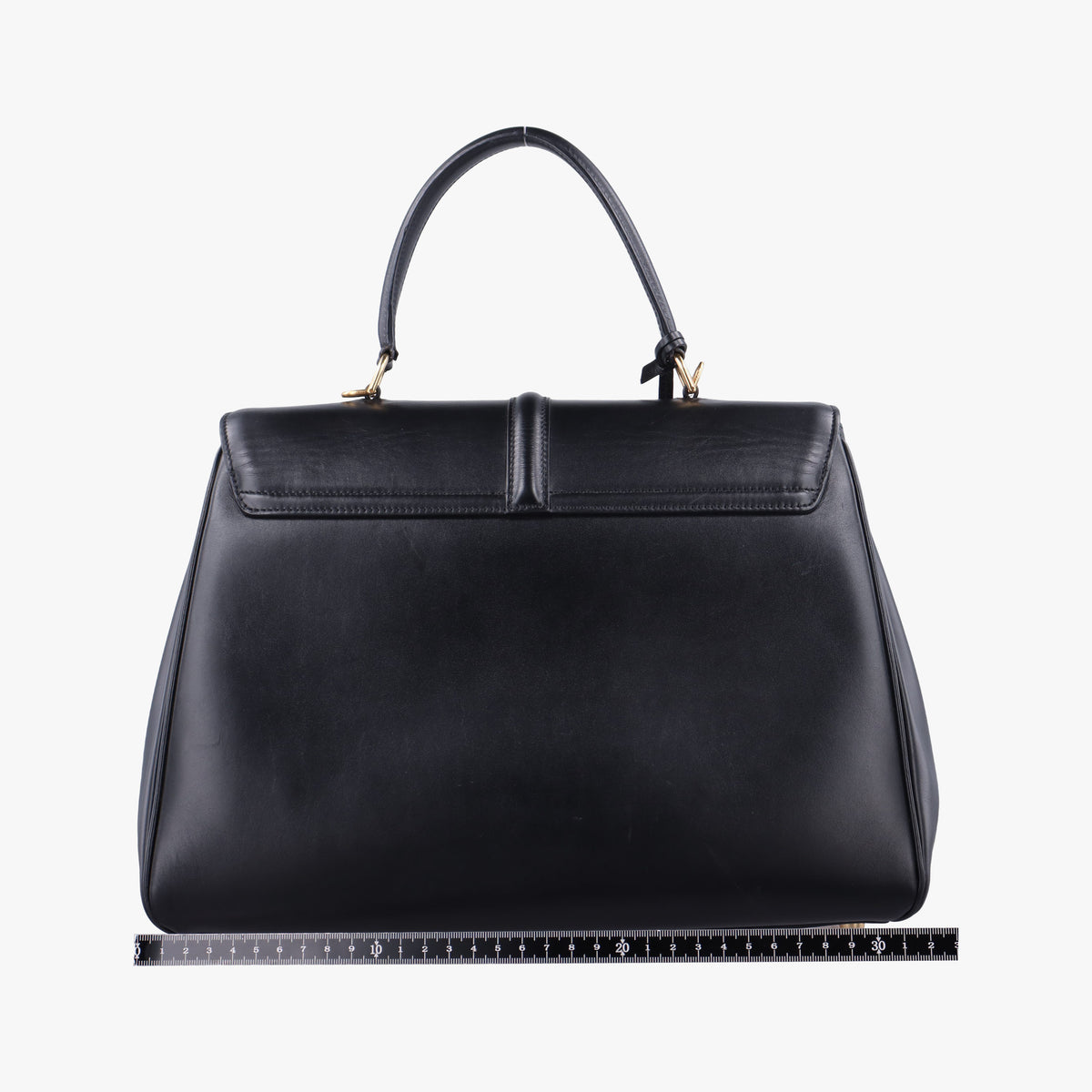 Pre-owned Celine 16 Bag Black Calfskin  shoulderbag | stylenewstar