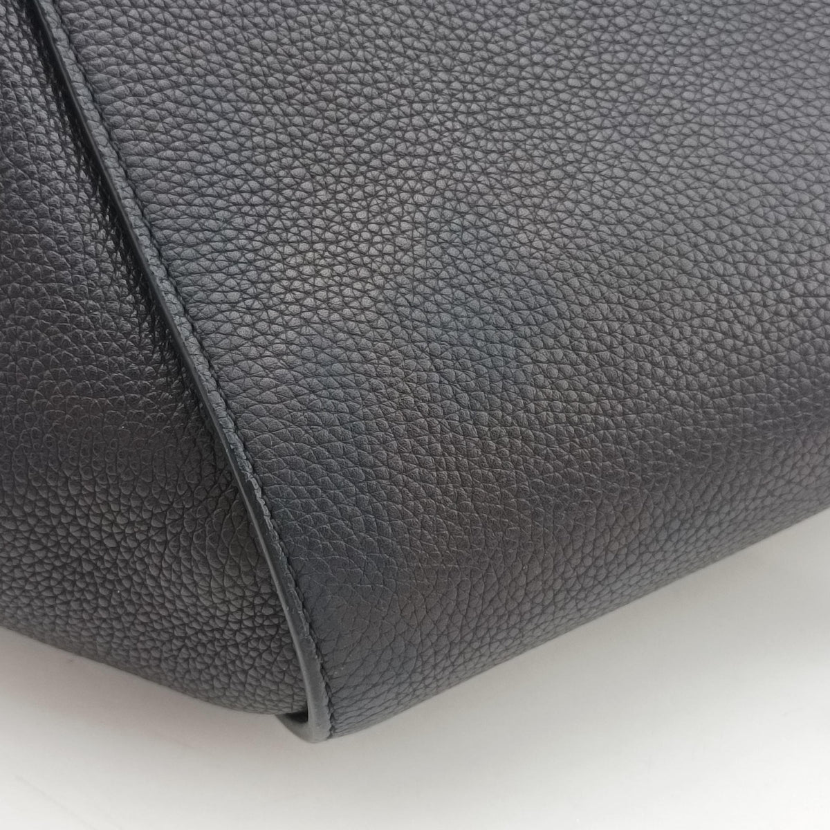 Pre-owned Loewe hammock Black leather  shoulderbag | stylenewstar