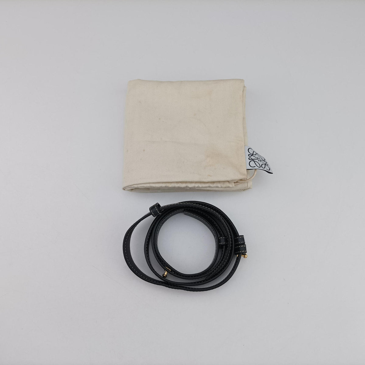 Pre-owned Loewe hammock Black leather  shoulderbag | stylenewstar