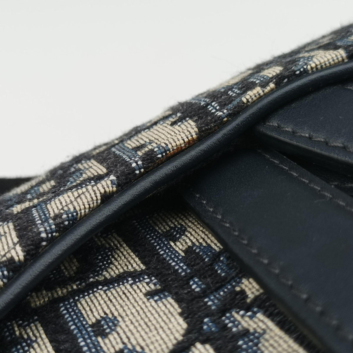 Secondhand Christian Dior Saddle Navy×grey Jacquard × Leather  shoulderbag | stylenewstar