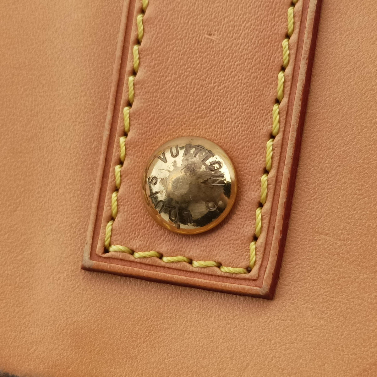 Pre-owned Louis Vuitton Alma BB　 Brown Monogram Canvas M53152 handbag | stylenewstar
