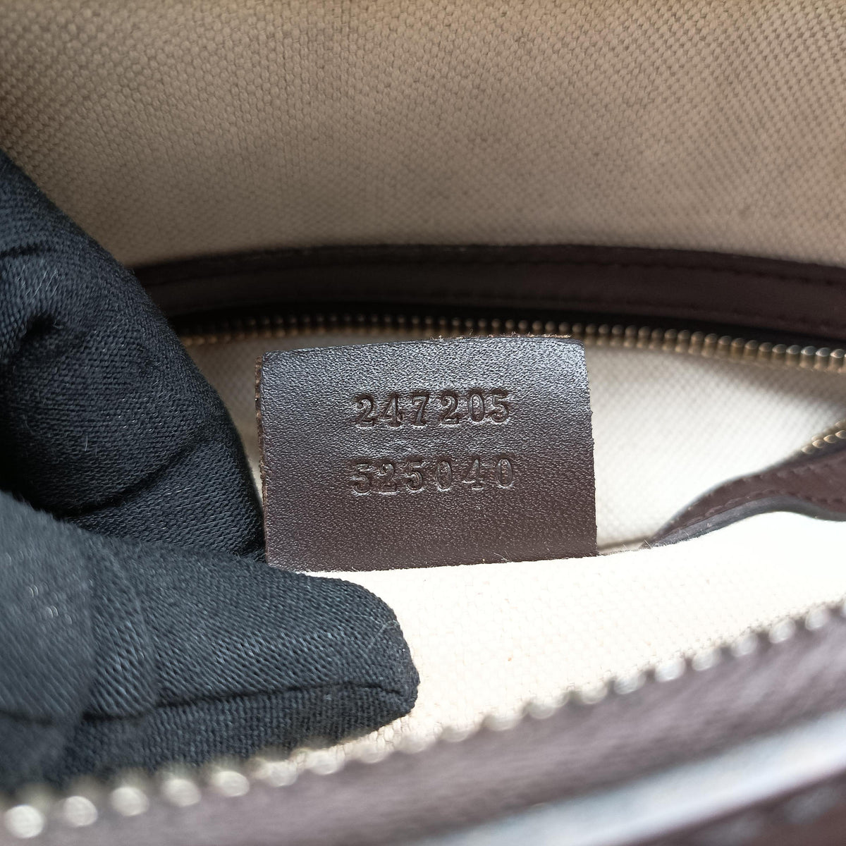 Pre-owned Gucci Sherry Line Beige×green×red Canvas×Leather 247205 shoulderbag | stylenewstar