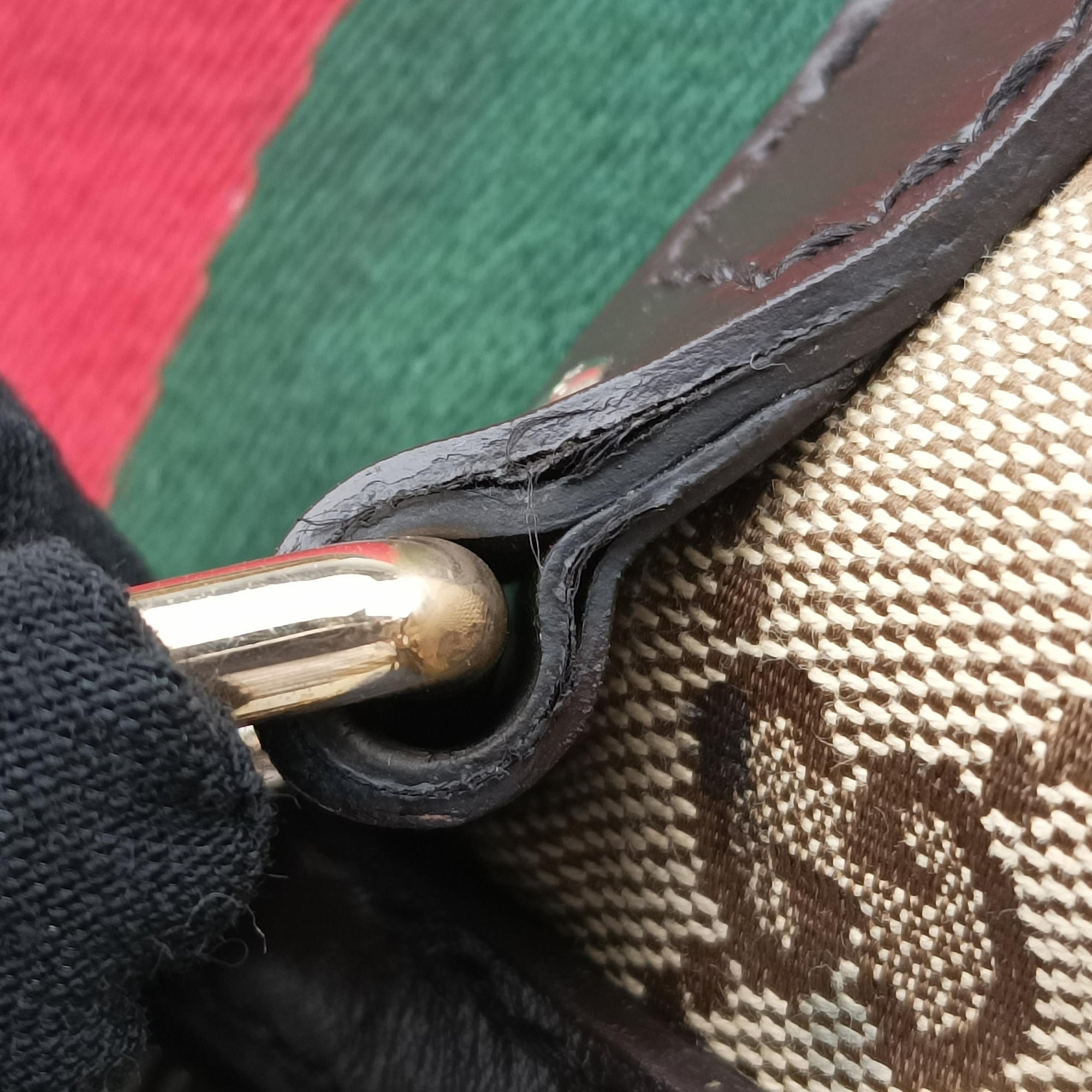 Pre-owned Gucci Sherry Line Beige×green×red Canvas×Leather 247205 shoulderbag | stylenewstar