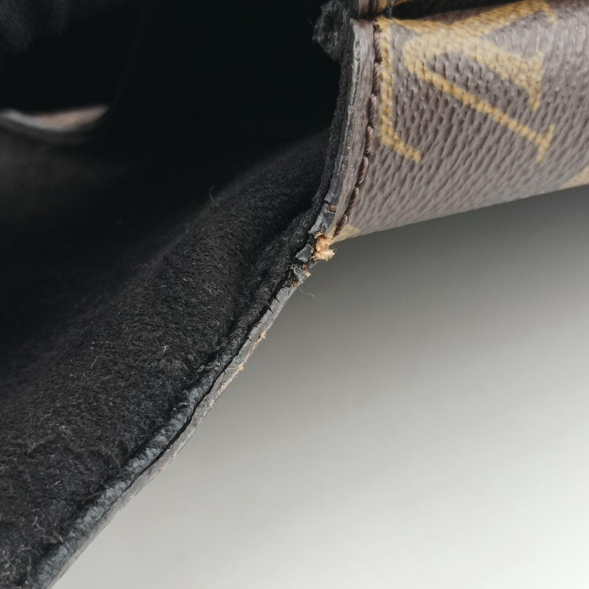 Pre-owned Louis Vuitton MARIGNAN brown×black Monogram Canvas×calf leather M44259 shoulderbag | stylenewstar