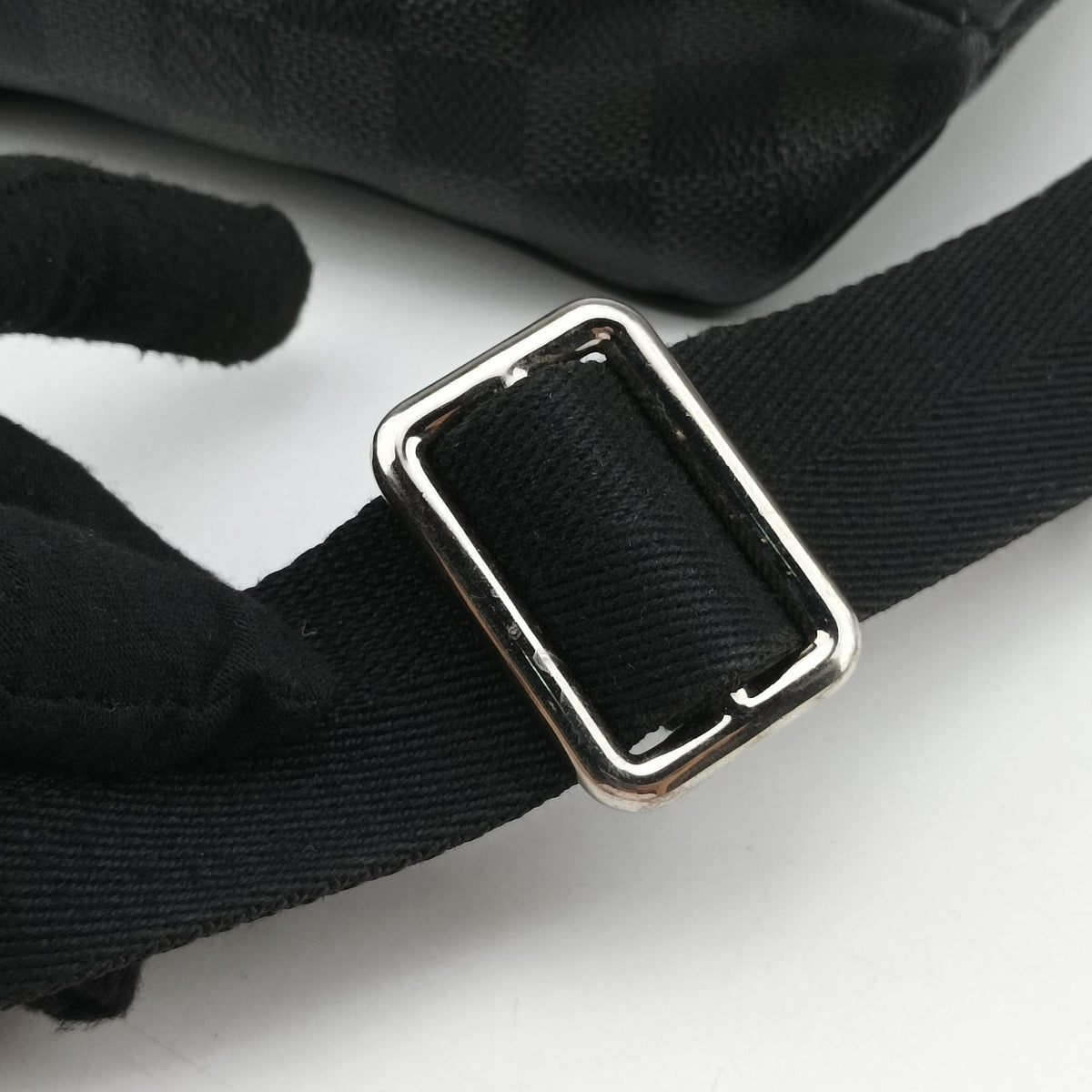 Pre-owned Louis Vuitton District PM Noir Damier GRAPHITE N41260 shoulderbag | stylenewstar