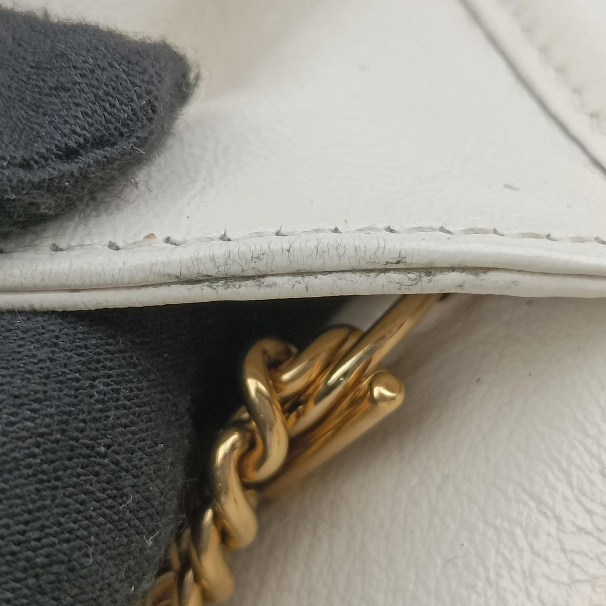 Vintage Gucci Rajah White Leather 573797 shoulderbag | stylenewstar