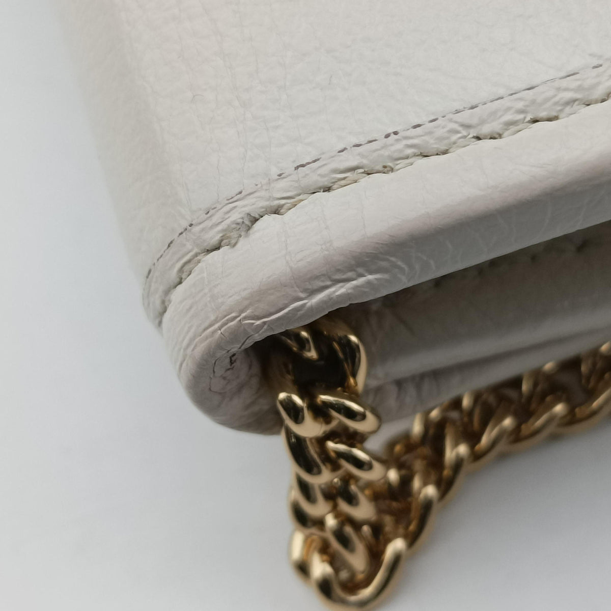 Vintage Gucci Rajah White Leather 573797 shoulderbag | stylenewstar