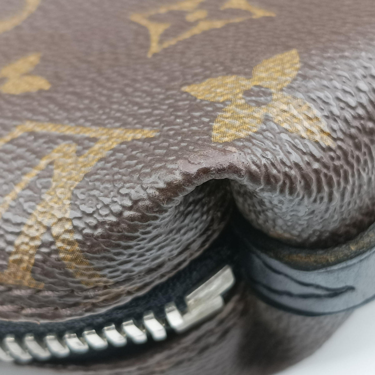 Vintage Louis Vuitton KITAN brown Monogram Canvas M40388 handbag | stylenewstar