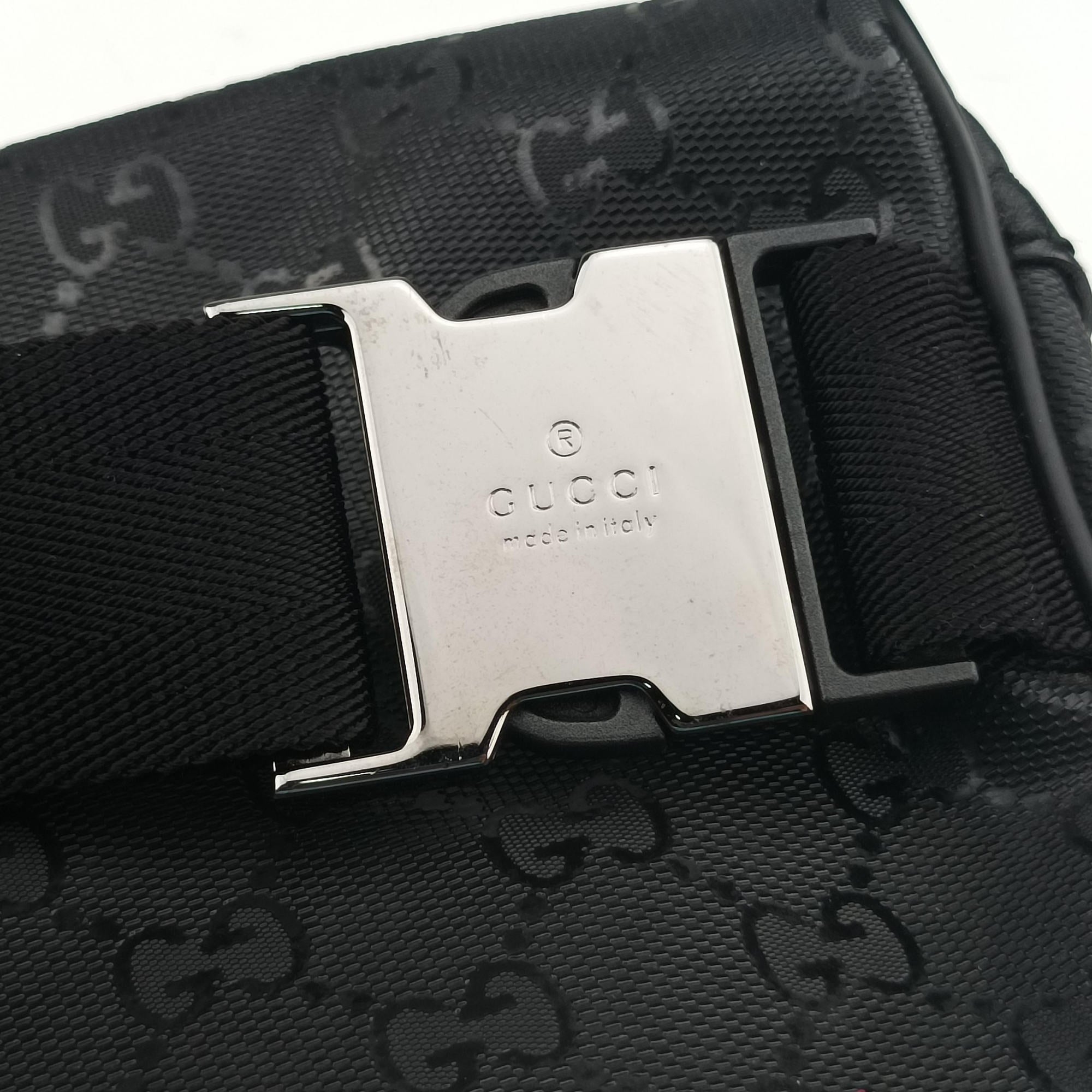 Pre-owned Gucci GG Supreme Black PVC coated canvas 233269 bum bag/waist bag | stylenewstar
