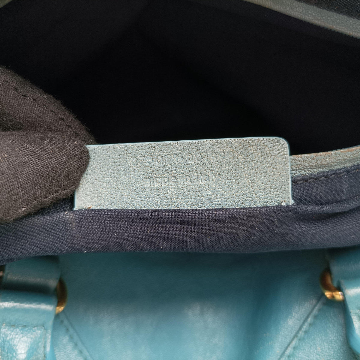 Pre-owned Yves Saint Laurent Y LIGNE Petit Cabas Blue Leather 275091 handbag | stylenewstar