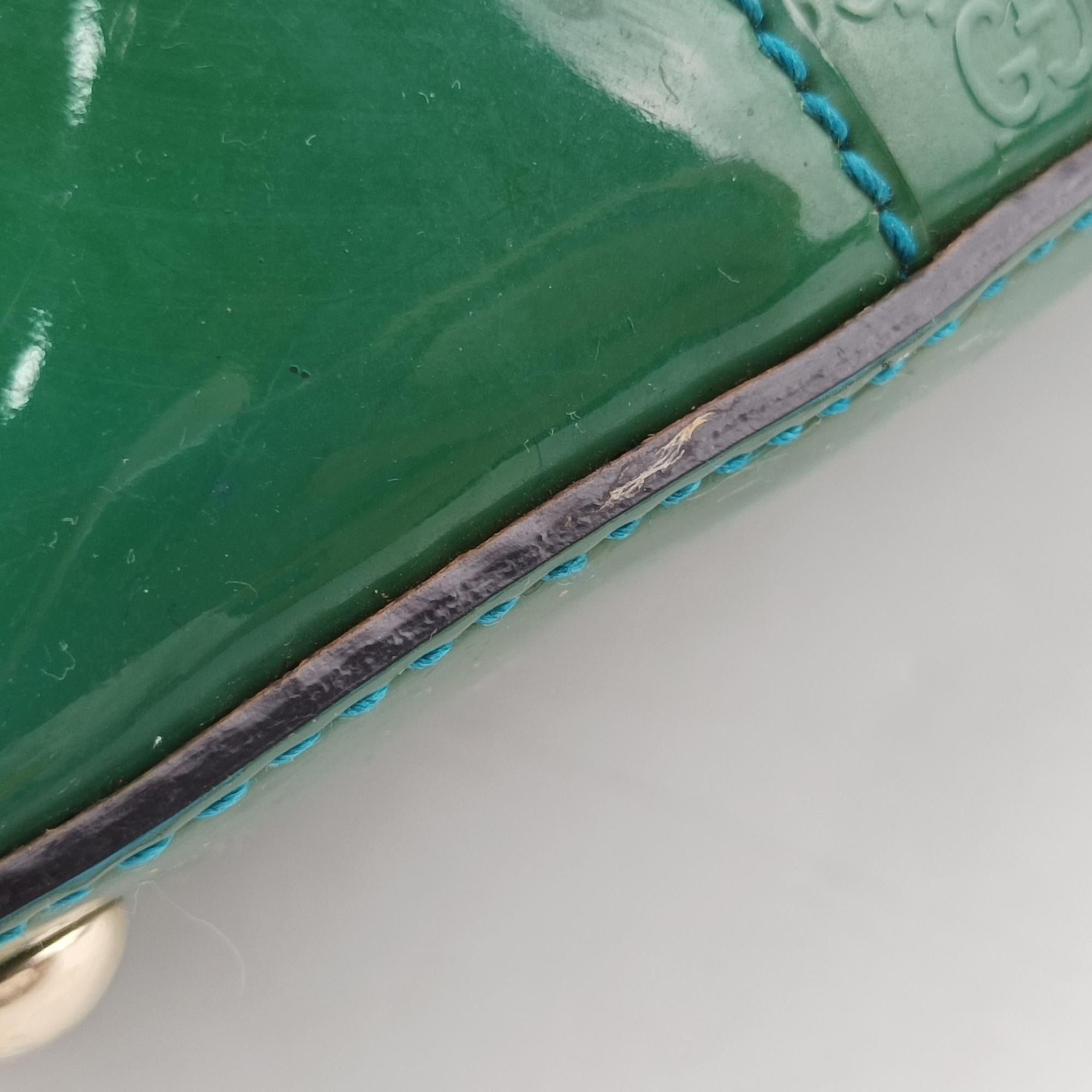 Pre-owned Gucci Microguccissima Green Patent Leather 309617 shoulderbag | stylenewstar