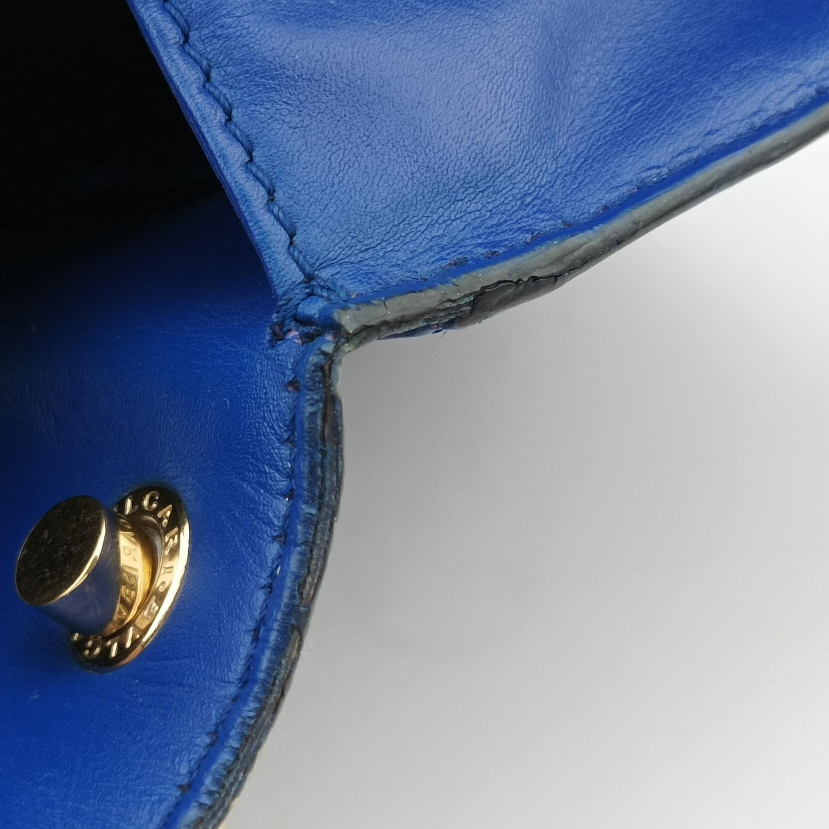 Pre-owned Bvlgari Serpenti Blue Galuchat Skin×Leather  shoulderbag | stylenewstar