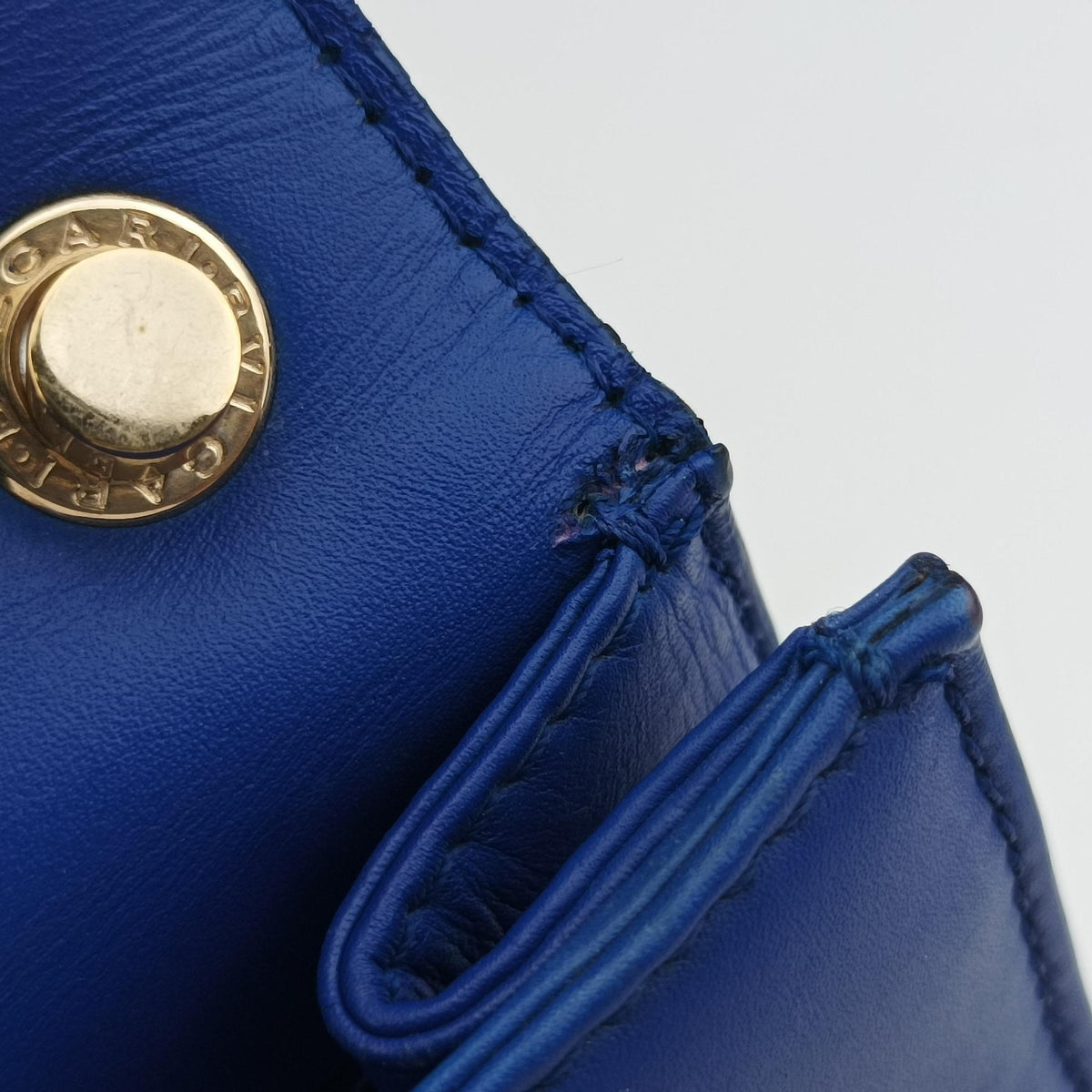 Pre-owned Bvlgari Serpenti Blue Galuchat Skin×Leather  shoulderbag | stylenewstar