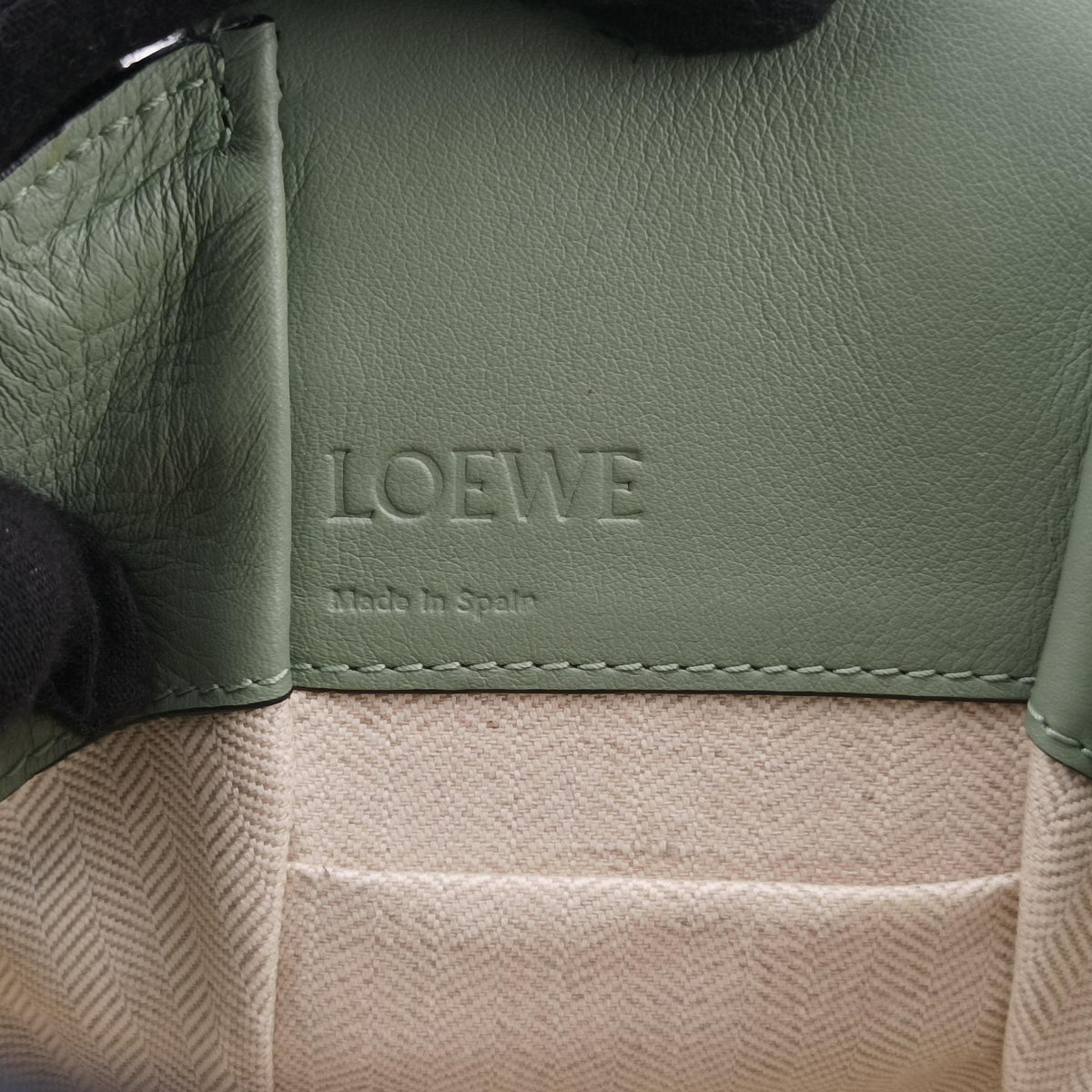 Vintage Loewe hammock Green Leather  shoulderbag | stylenewstar