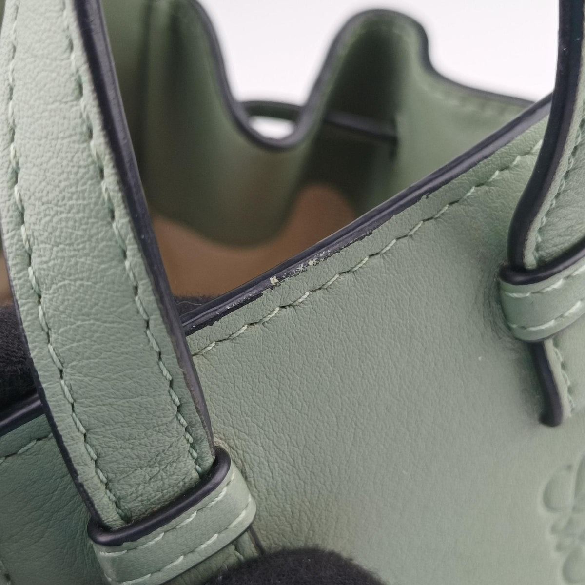 Vintage Loewe hammock Green Leather  shoulderbag | stylenewstar