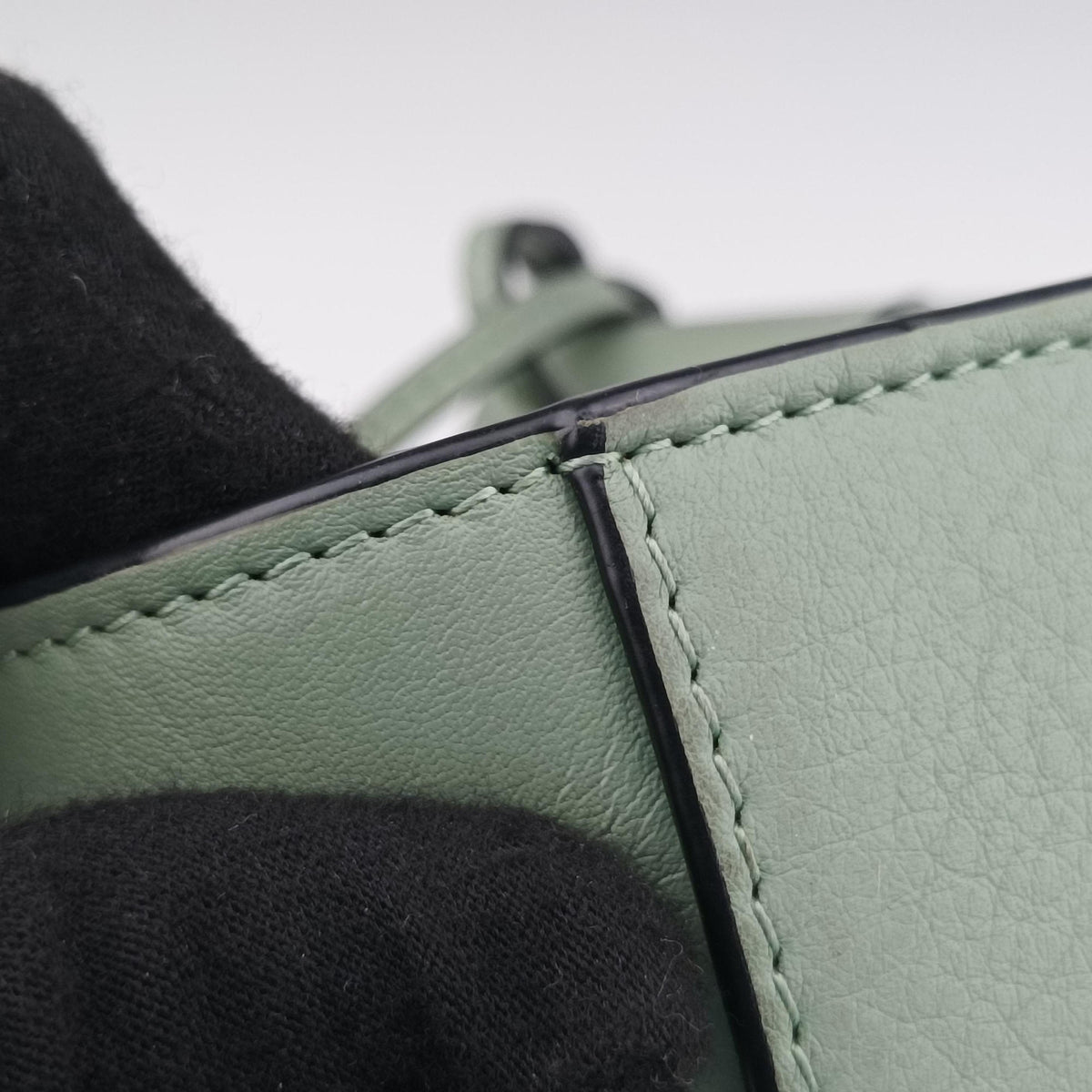 Vintage Loewe hammock Green Leather  shoulderbag | stylenewstar