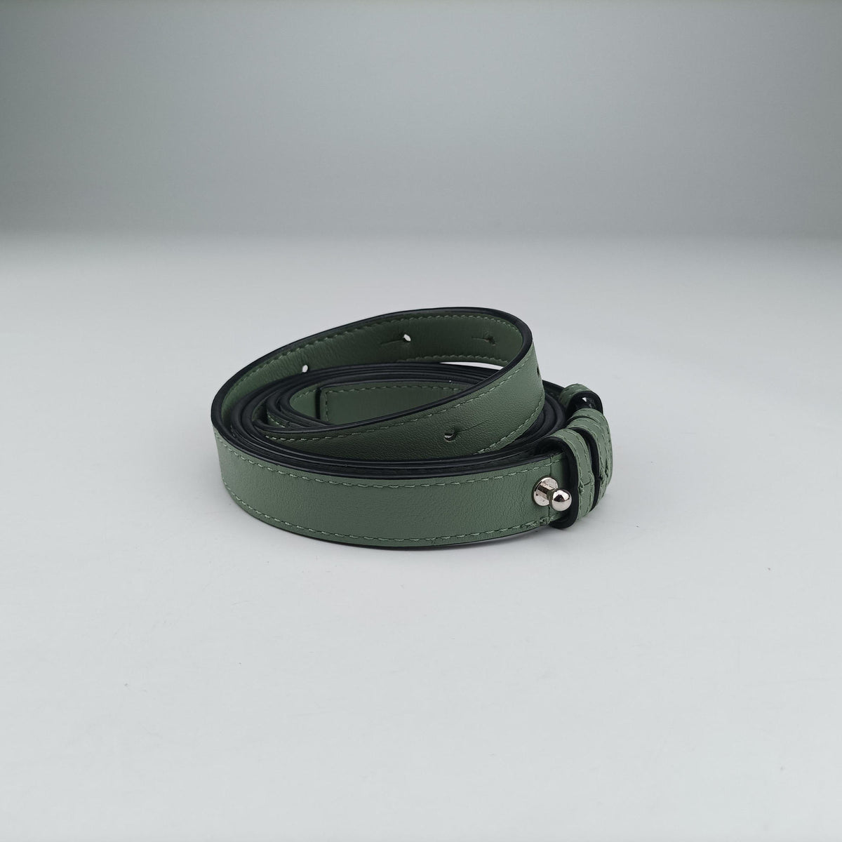 Vintage Loewe hammock Green Leather  shoulderbag | stylenewstar