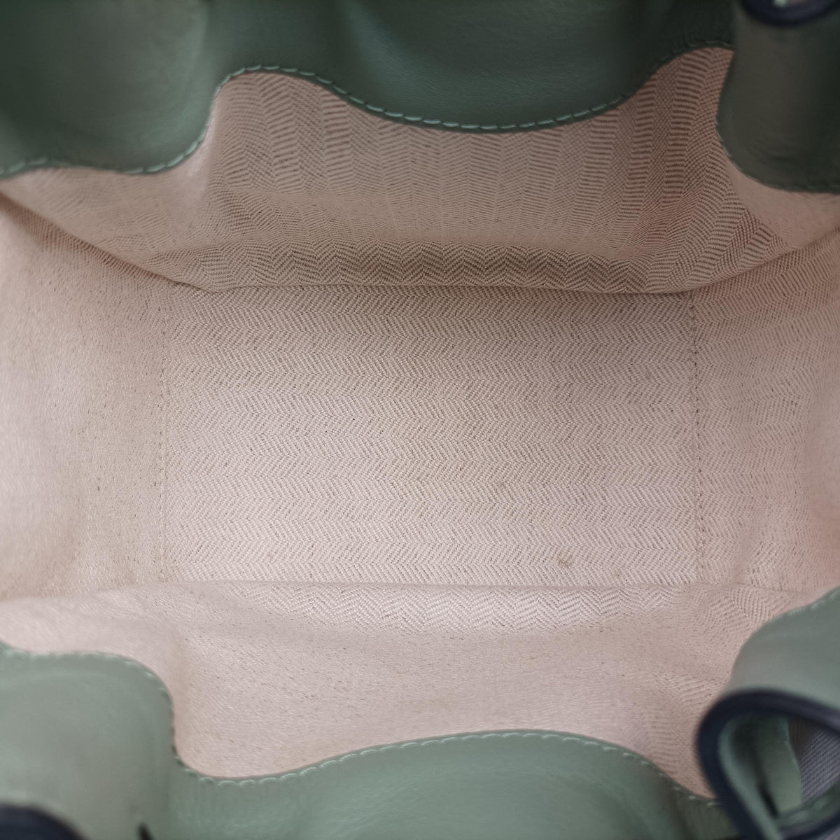 Vintage Loewe hammock Green Leather  shoulderbag | stylenewstar