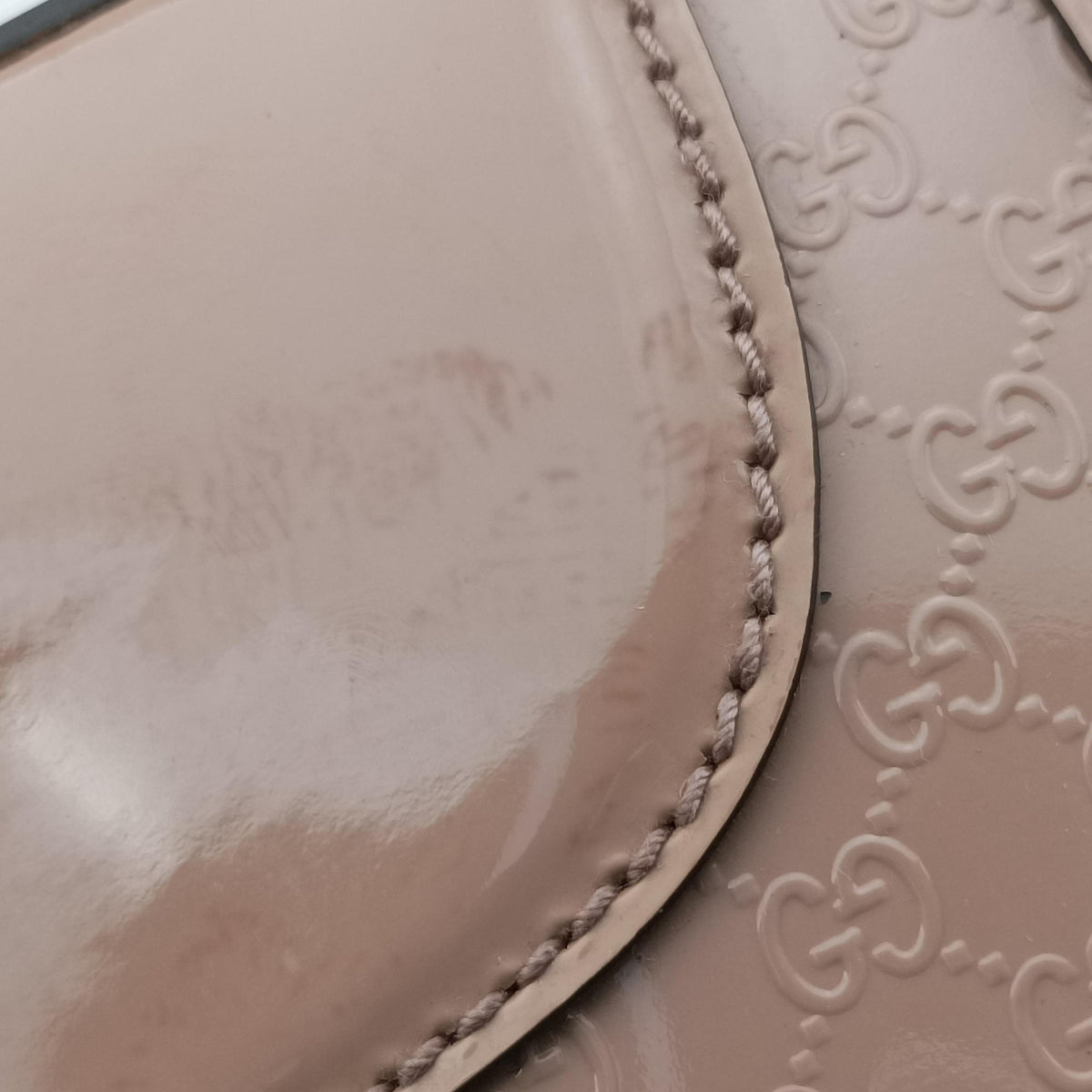 Pre-owned Gucci Microguccissima Beige Patent Leather 309617 shoulderbag | stylenewstar