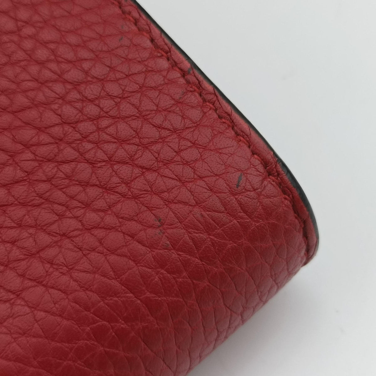 Pre-owned Gucci GG Marmont Red Leather 401232 shoulderbag | stylenewstar