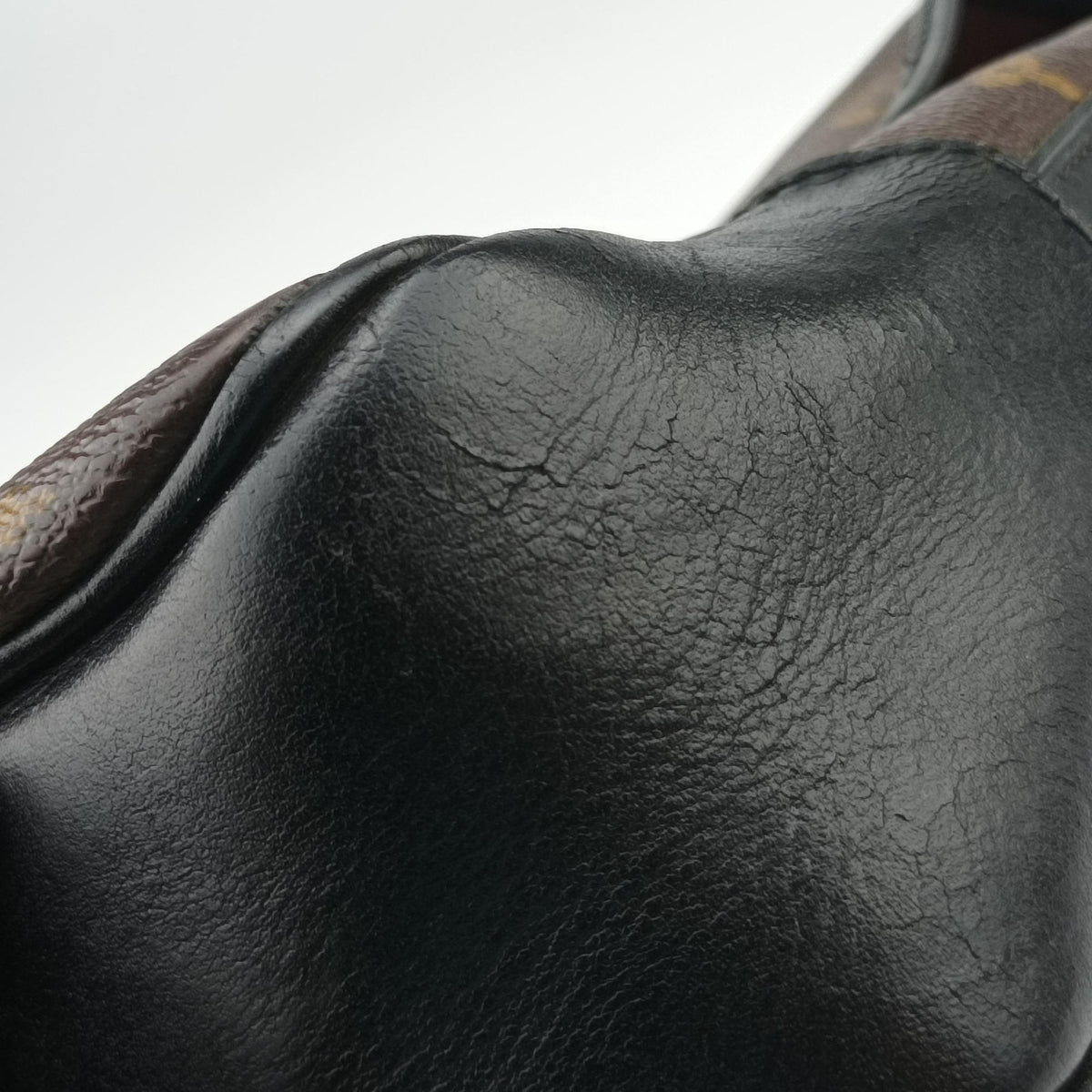 Pre-owned Louis Vuitton BASS GM brown Monogram Macassar M40386 shoulderbag | stylenewstar