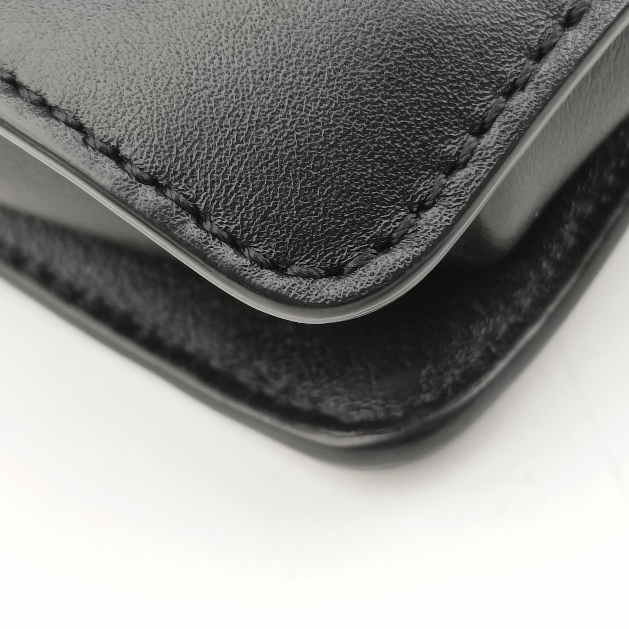 Pre-owned Chloe FAYE Black Leather × suede  shoulderbag | stylenewstar