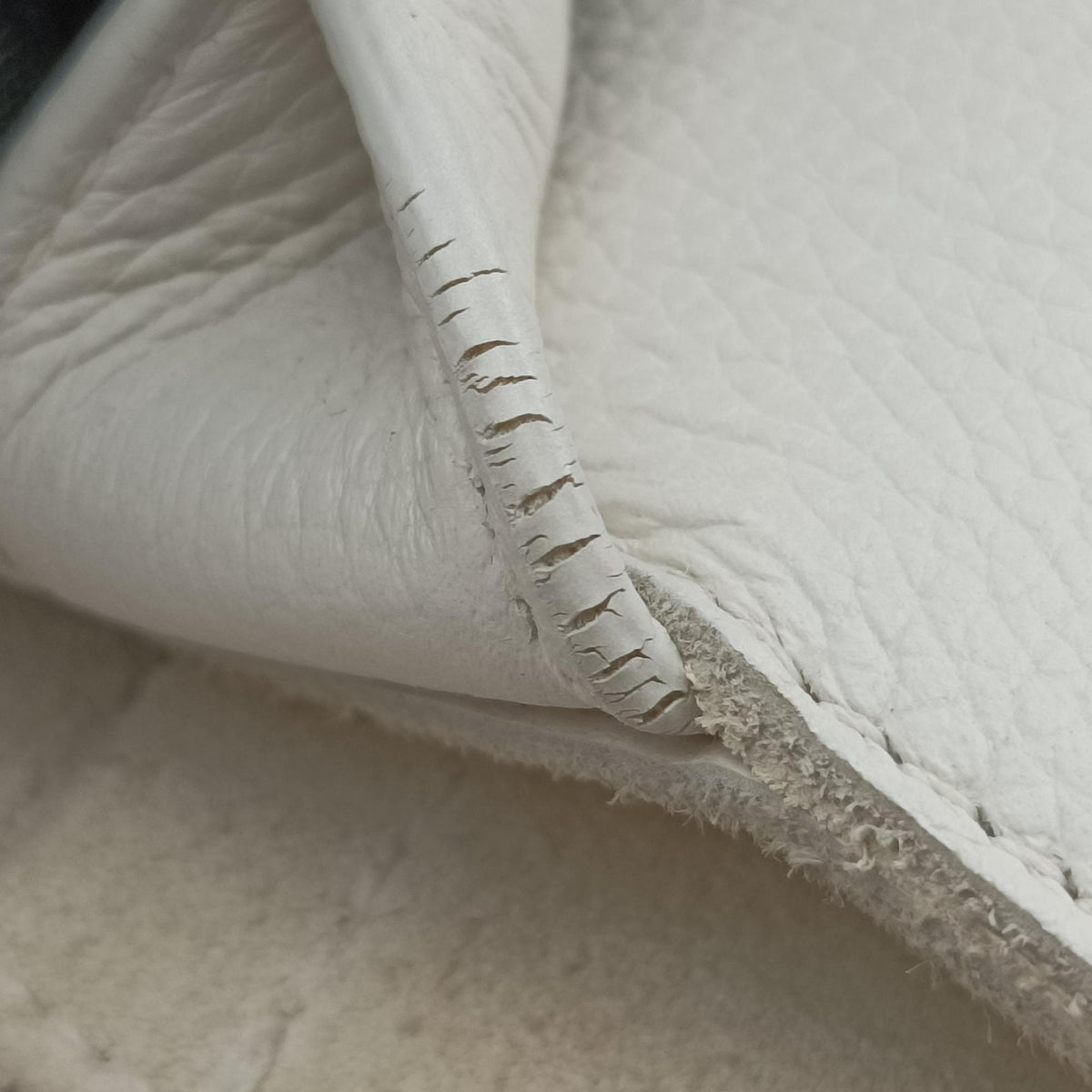 Pre-owned Bottega Veneta The Arcotote White lambskin  handbag | stylenewstar