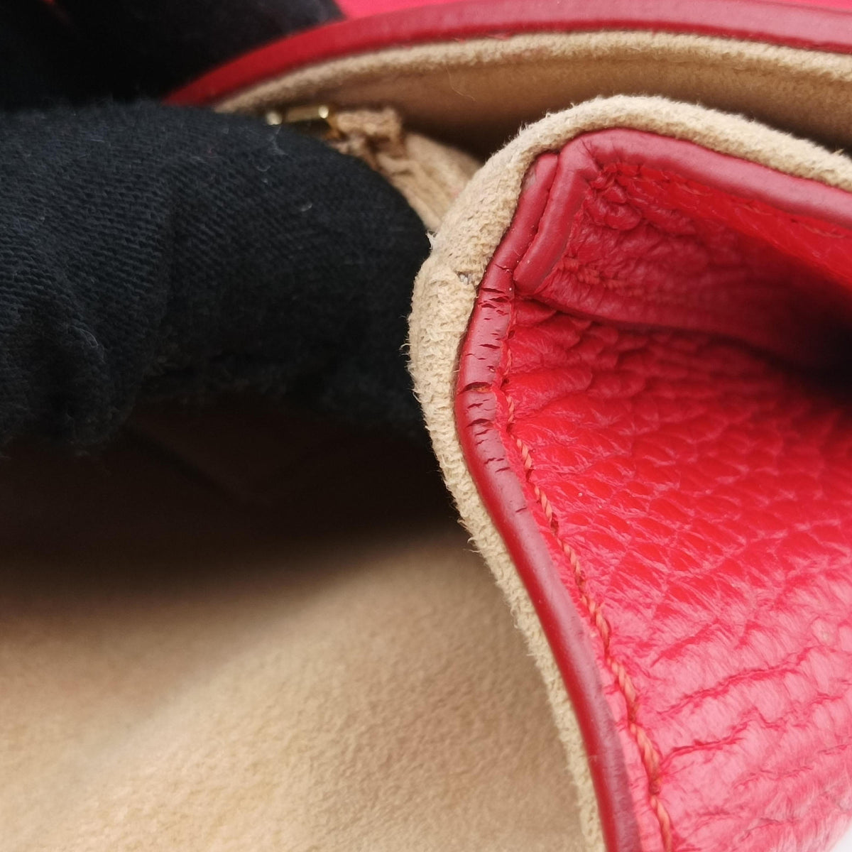 Pre-owned Louis Vuitton VOLTA Parnassus Ruby Taurillon leather M50543 shoulderbag | stylenewstar