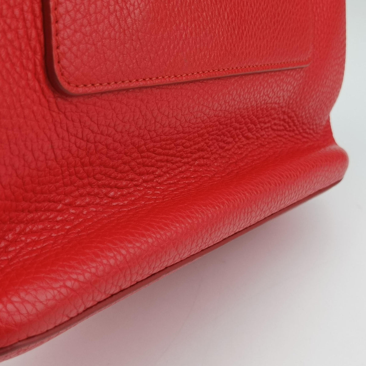 Pre-owned Louis Vuitton VOLTA Parnassus Ruby Taurillon leather M50543 shoulderbag | stylenewstar