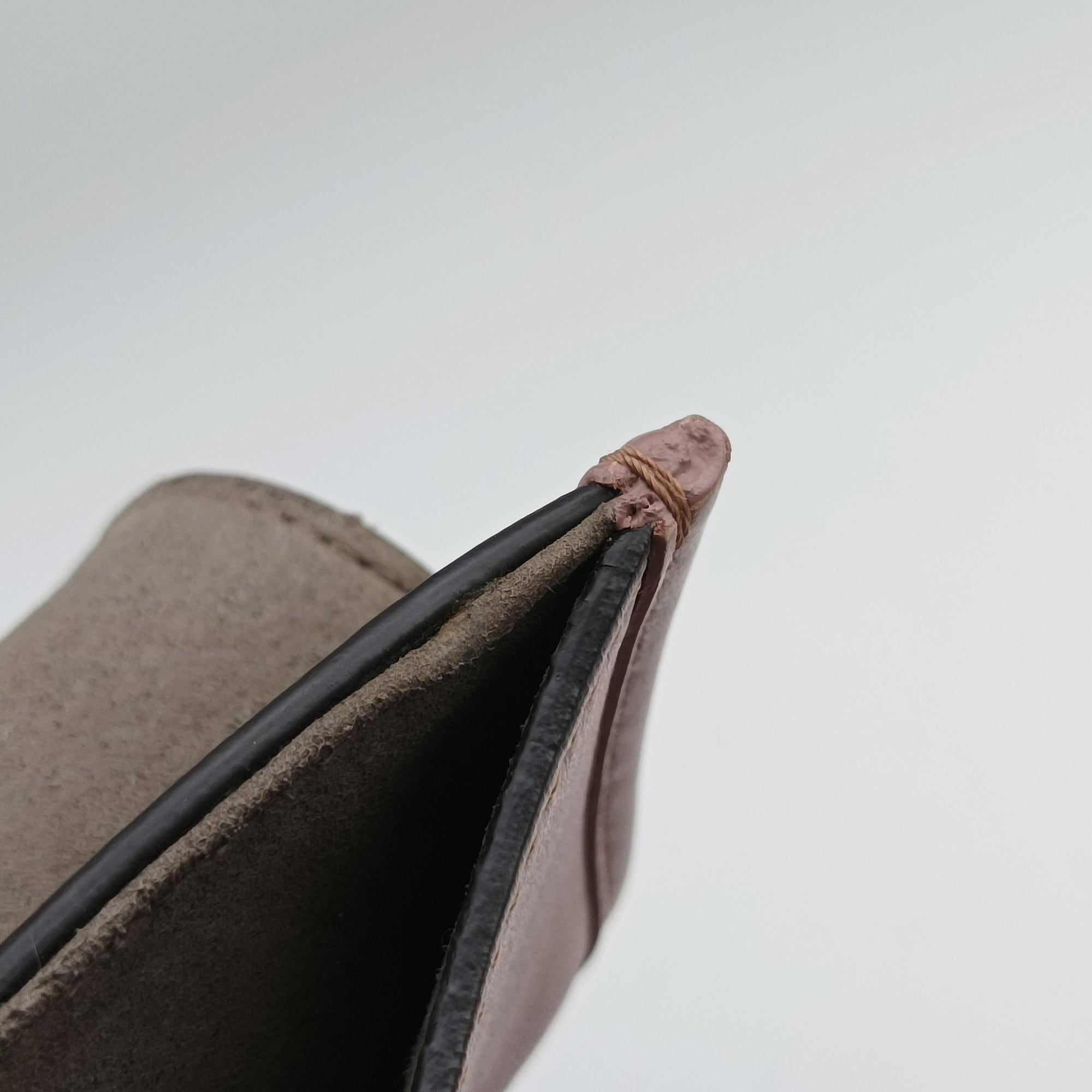 Secondhand Fendi Kan I F Pink Leather 8BT284 shoulderbag | stylenewstar
