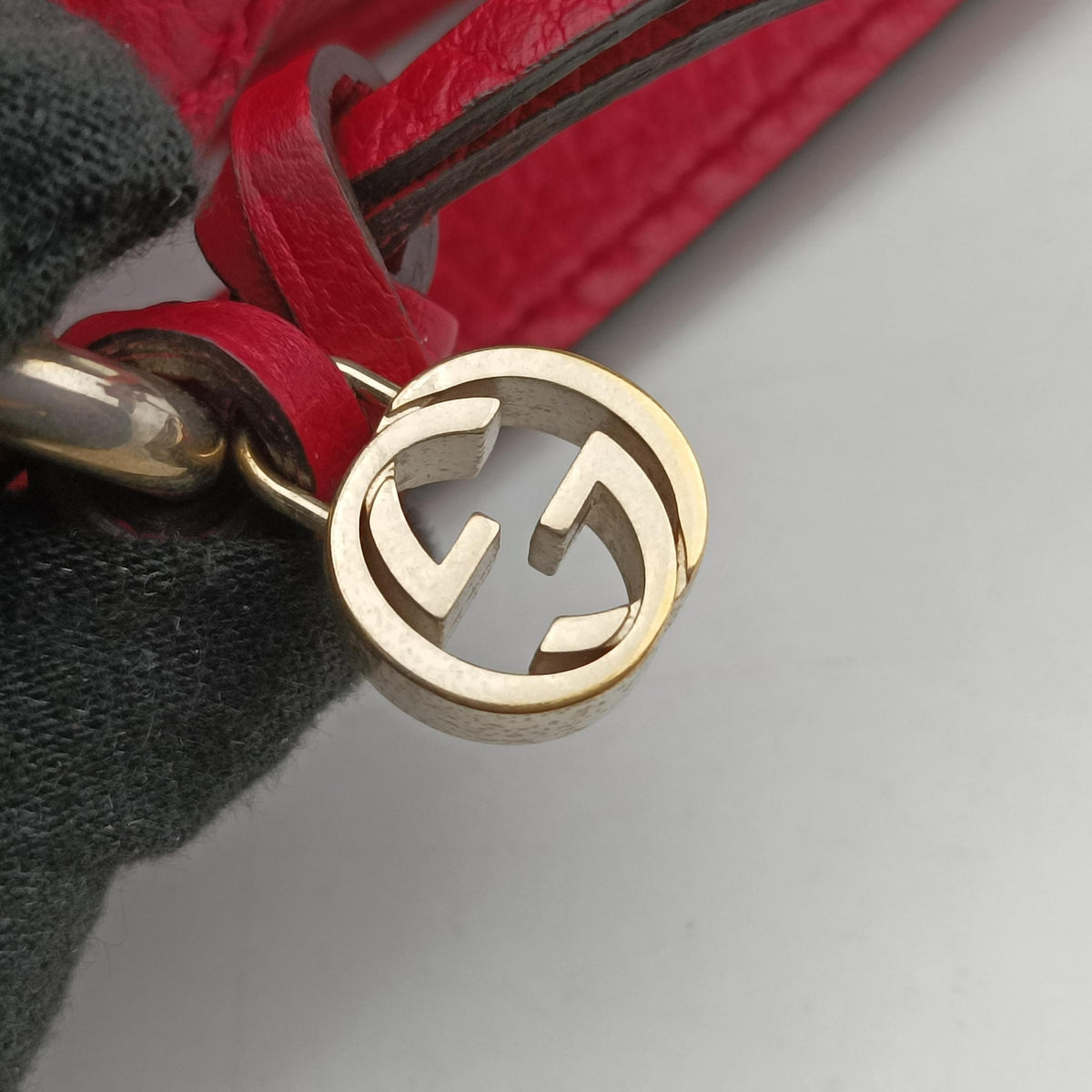 Vintage Gucci Bree Microguccissima Beige x red Canvas×Leather 449413 shoulderbag | stylenewstar