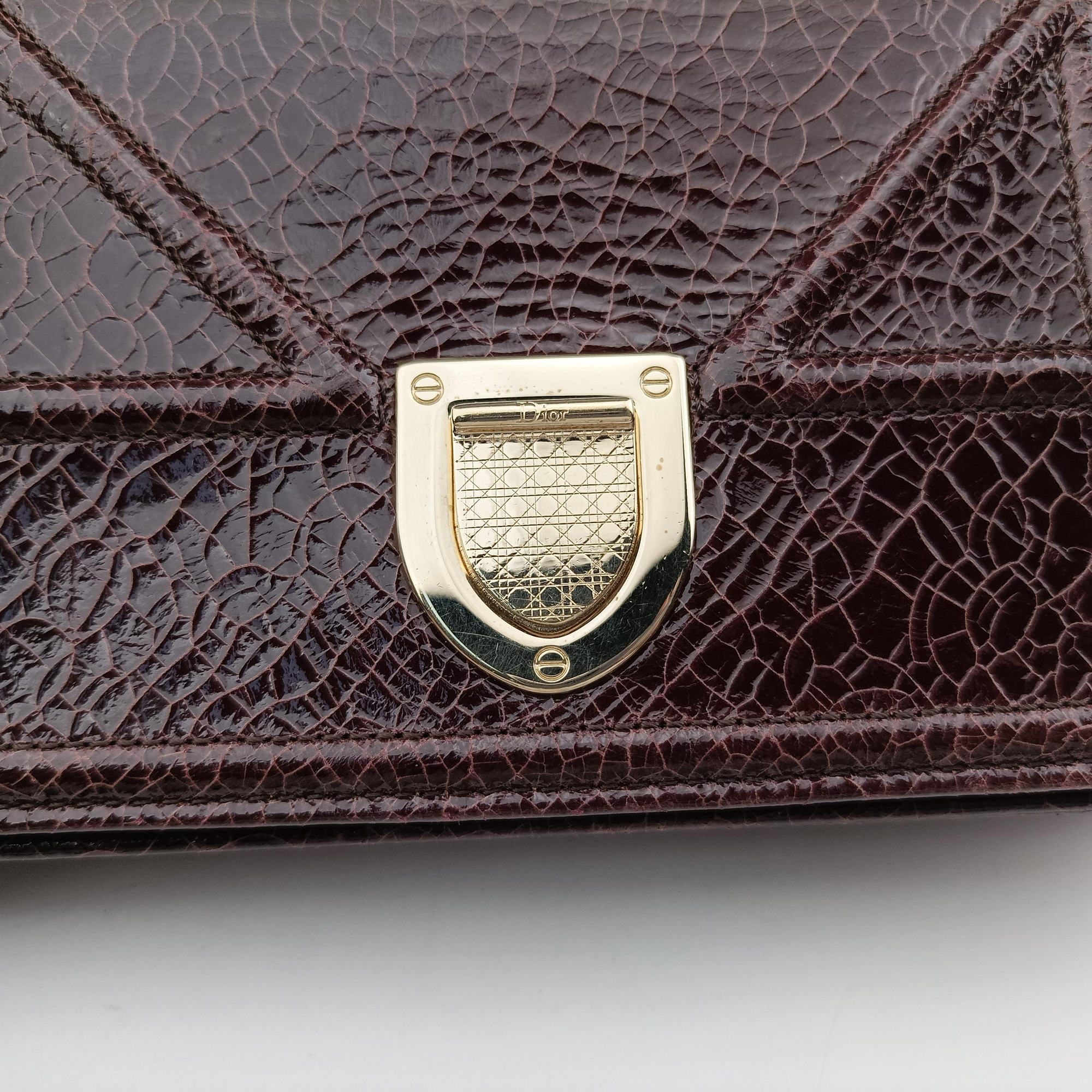Secondhand Christian Dior Diorama Burgundy Leather  shoulderbag | stylenewstar