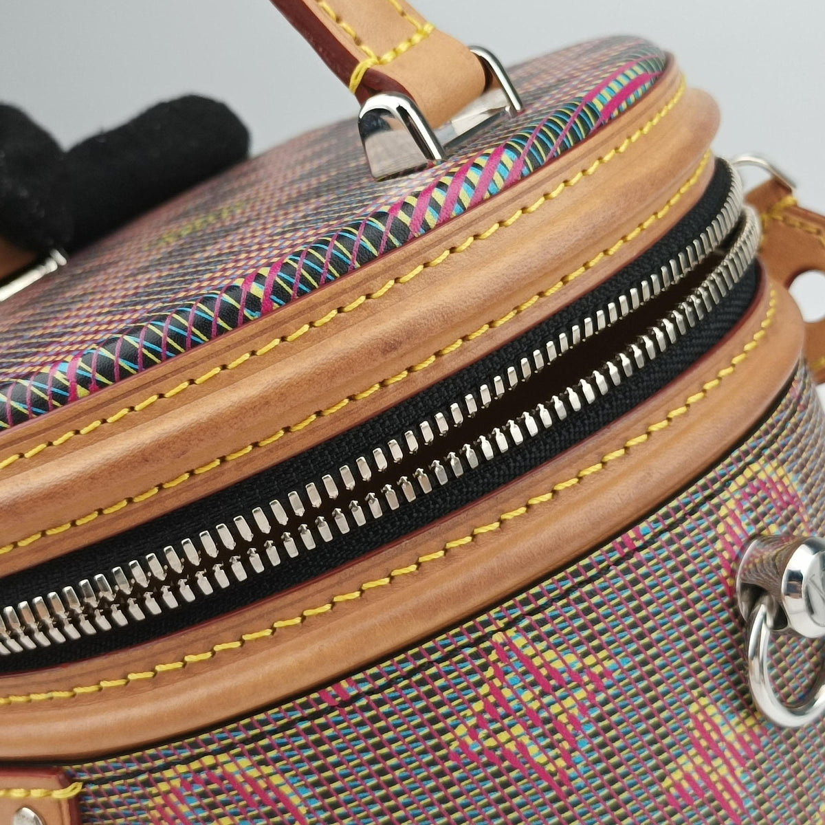 Vintage Louis Vuitton LV Pop Cannes Multicolour Monogram 3D PopCanvas × Vachetta Leather M55457 shoulderbag | stylenewstar