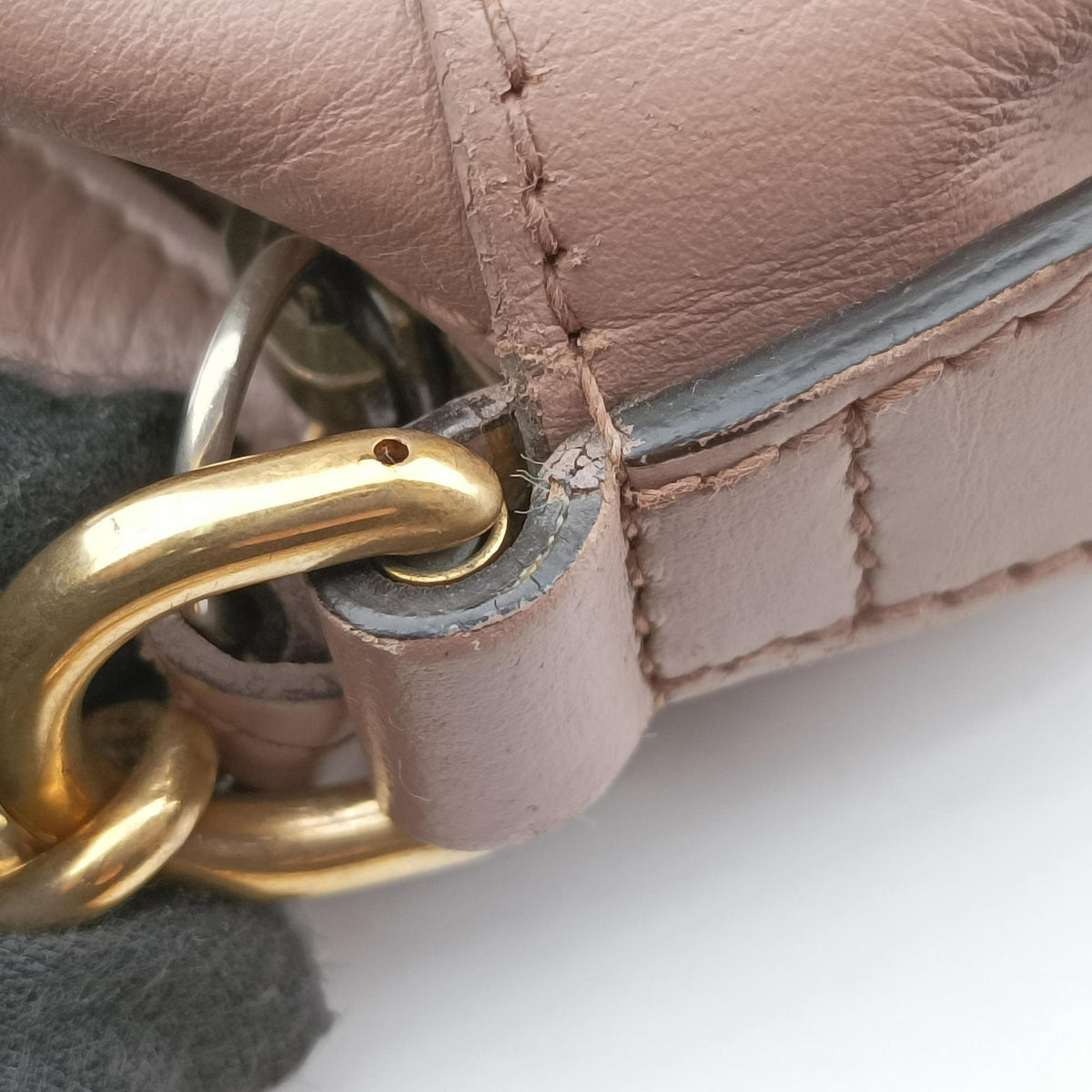 Pre-owned Gucci GG Marmont Beige Leather 447632 shoulderbag | stylenewstar