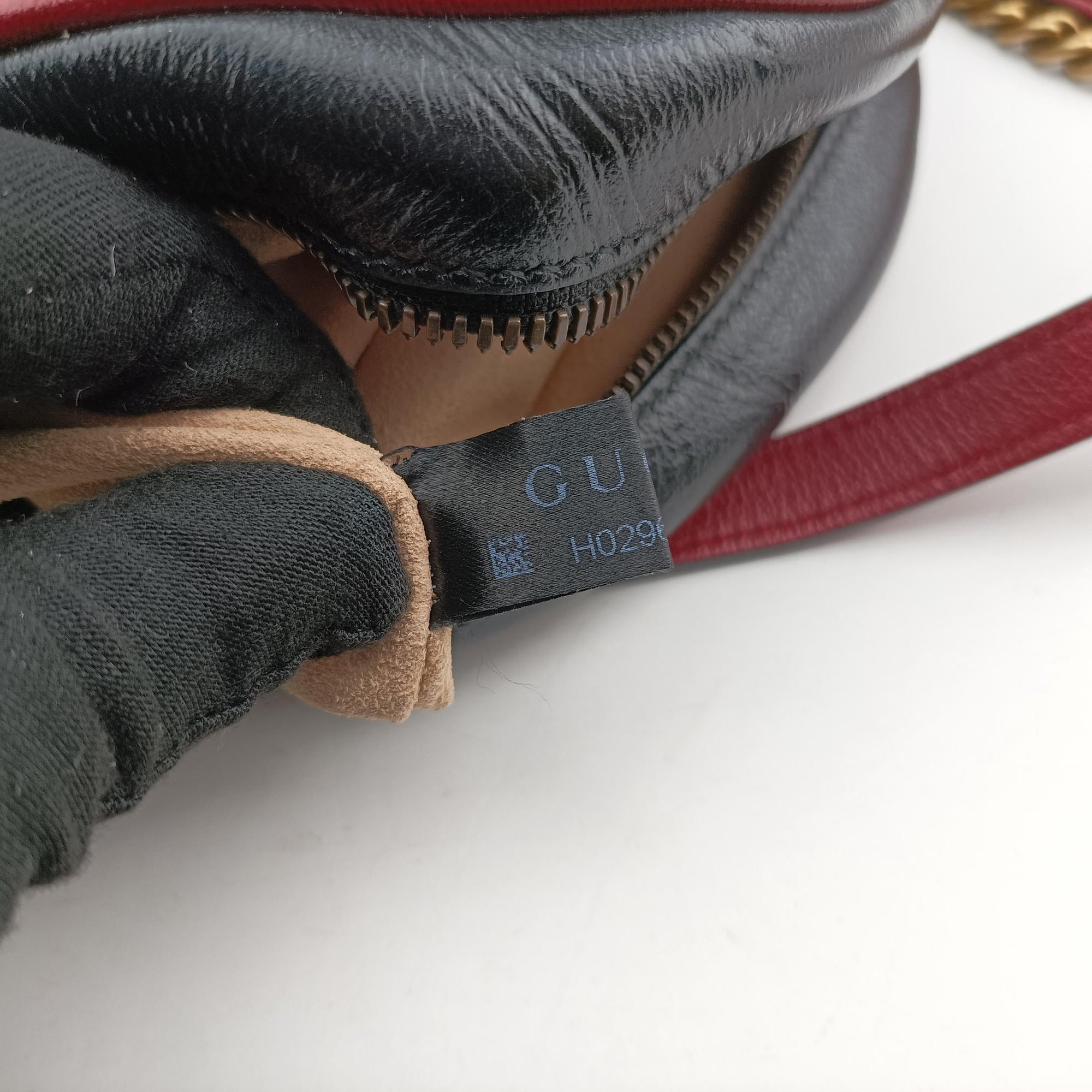 Pre-owned Gucci GG Marmont Black×Red Leather 550154 shoulderbag | stylenewstar