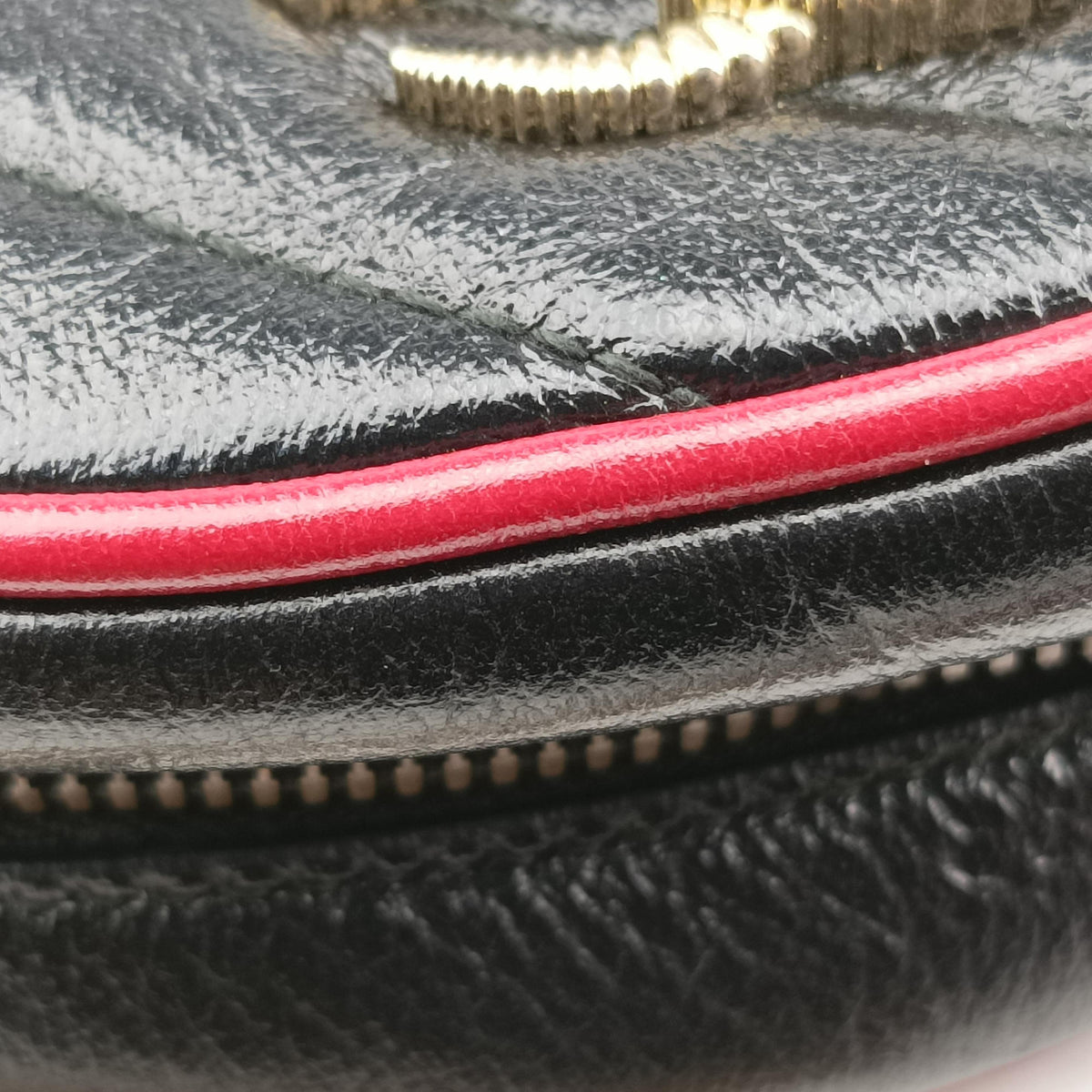 Pre-owned Gucci GG Marmont Black×Red Leather 550154 shoulderbag | stylenewstar