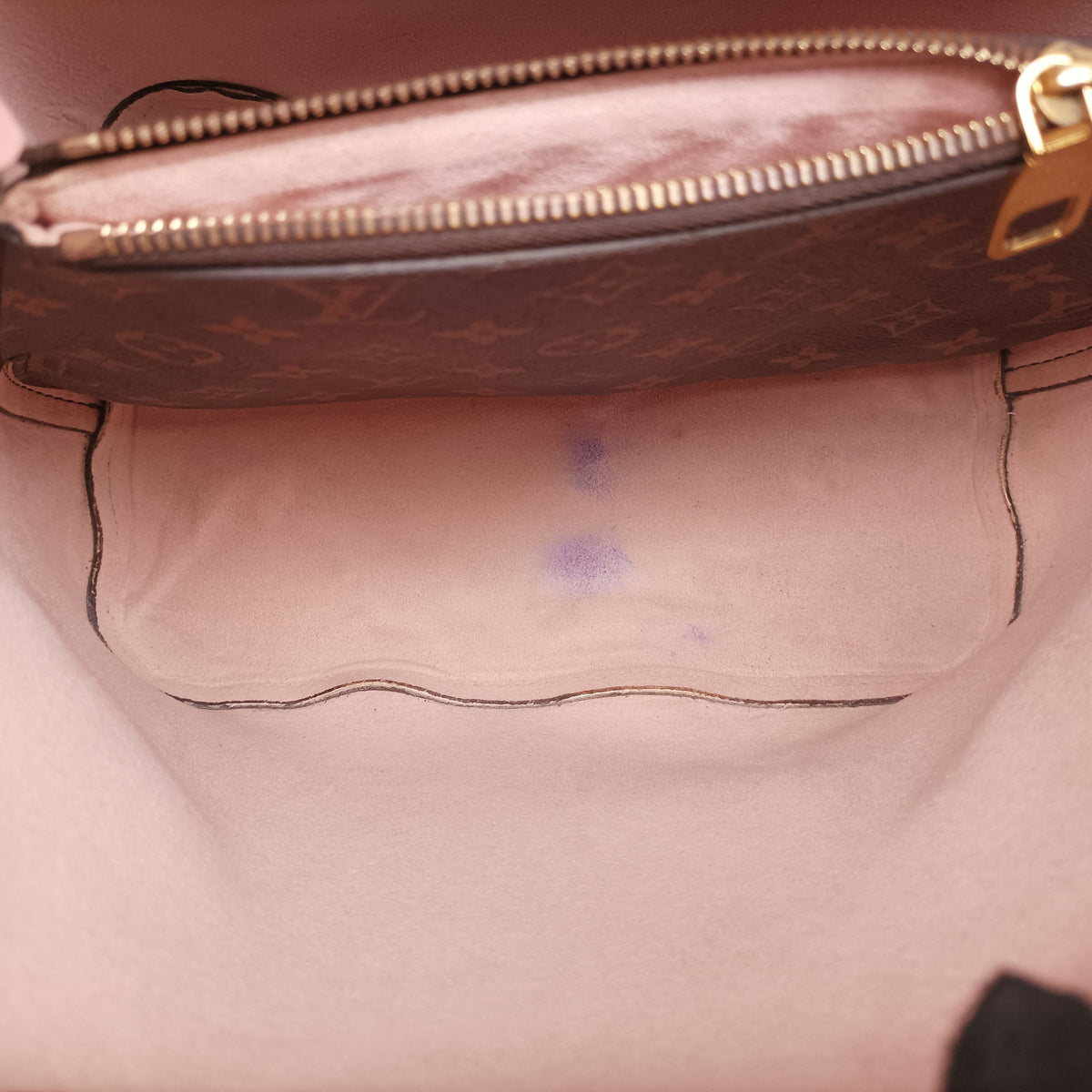 Pre-owned Louis Vuitton NeoNoe BROWN×Rose Poodle Monogram Canvas M44022 shoulderbag | stylenewstar