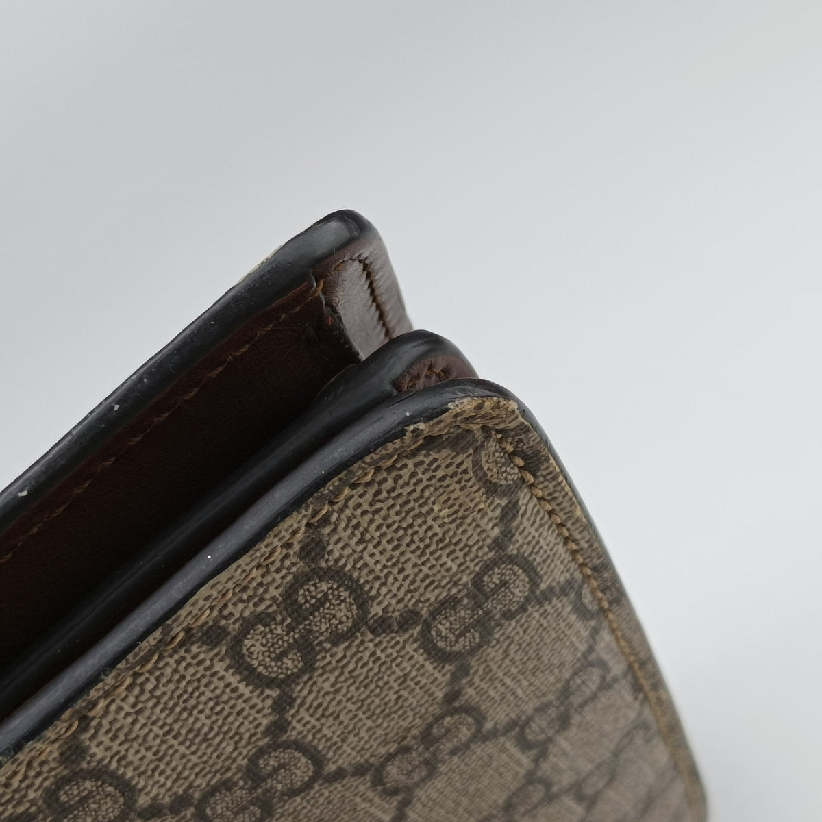 Pre-owned Gucci GG SUPREME beige×brown PVC coated canvas×Leather 409531 handbag | stylenewstar