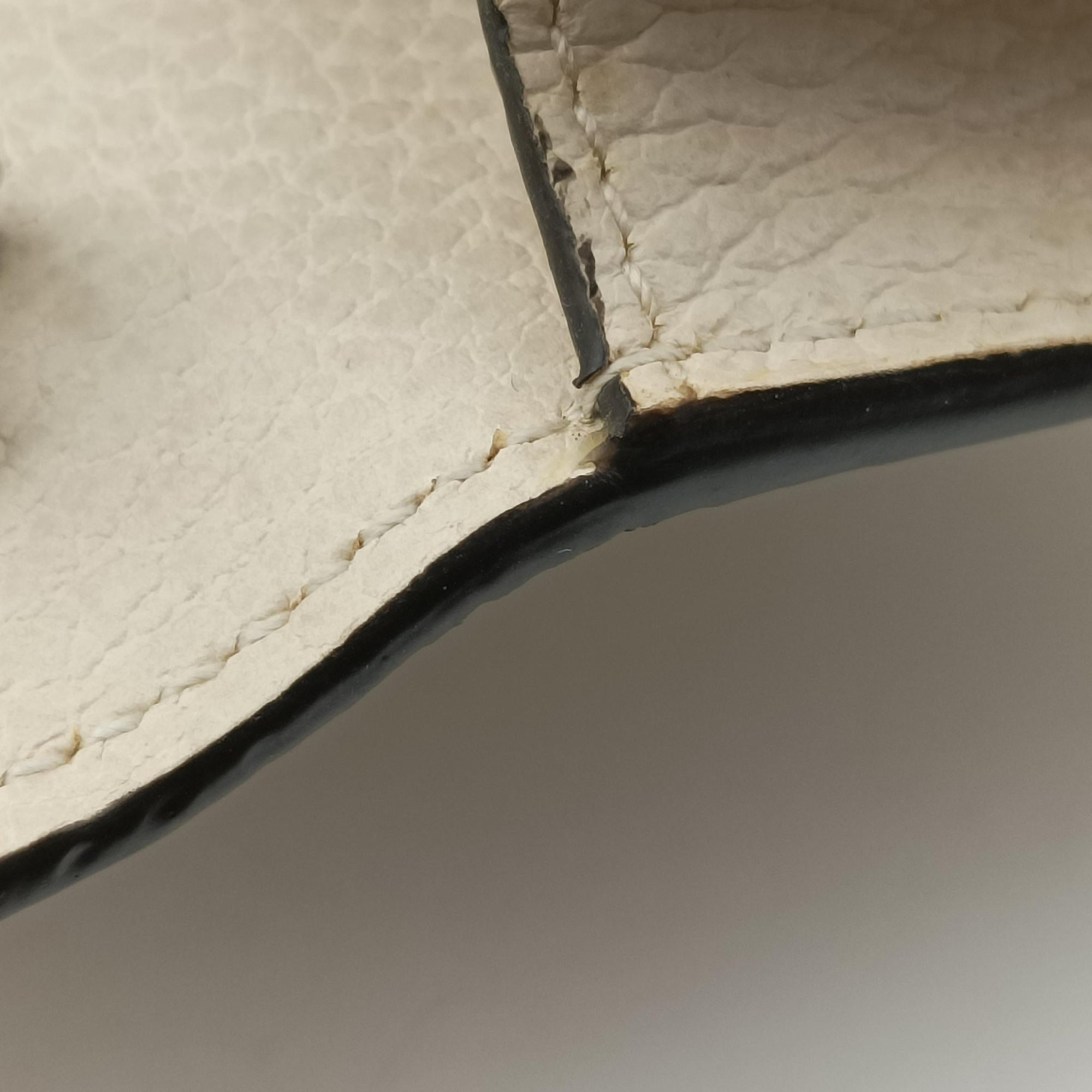 Vintage Gucci Dionysus White Leather 476432 shoulderbag | stylenewstar