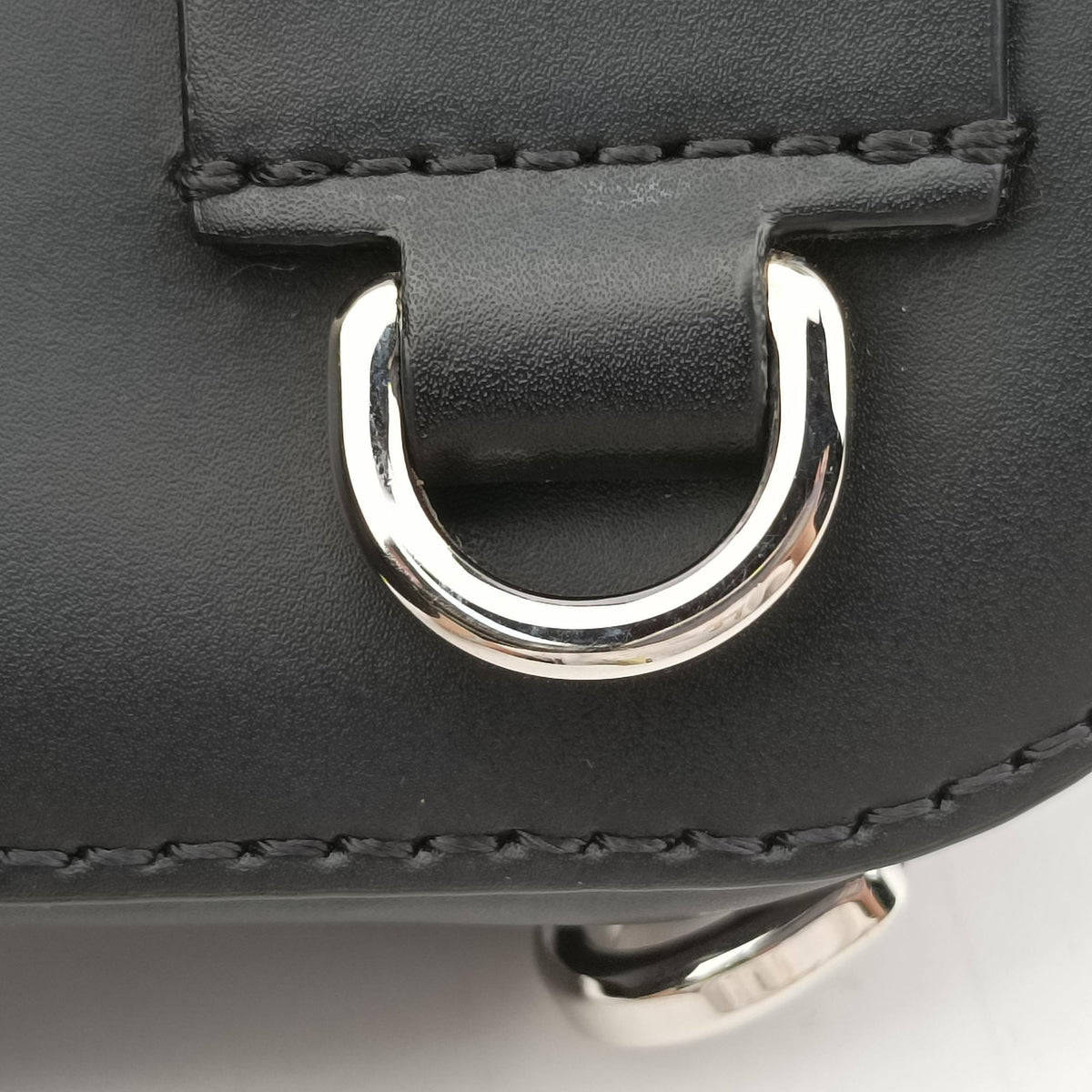 Pre-owned Valentino VLTN Print Black Leather  shoulderbag | stylenewstar