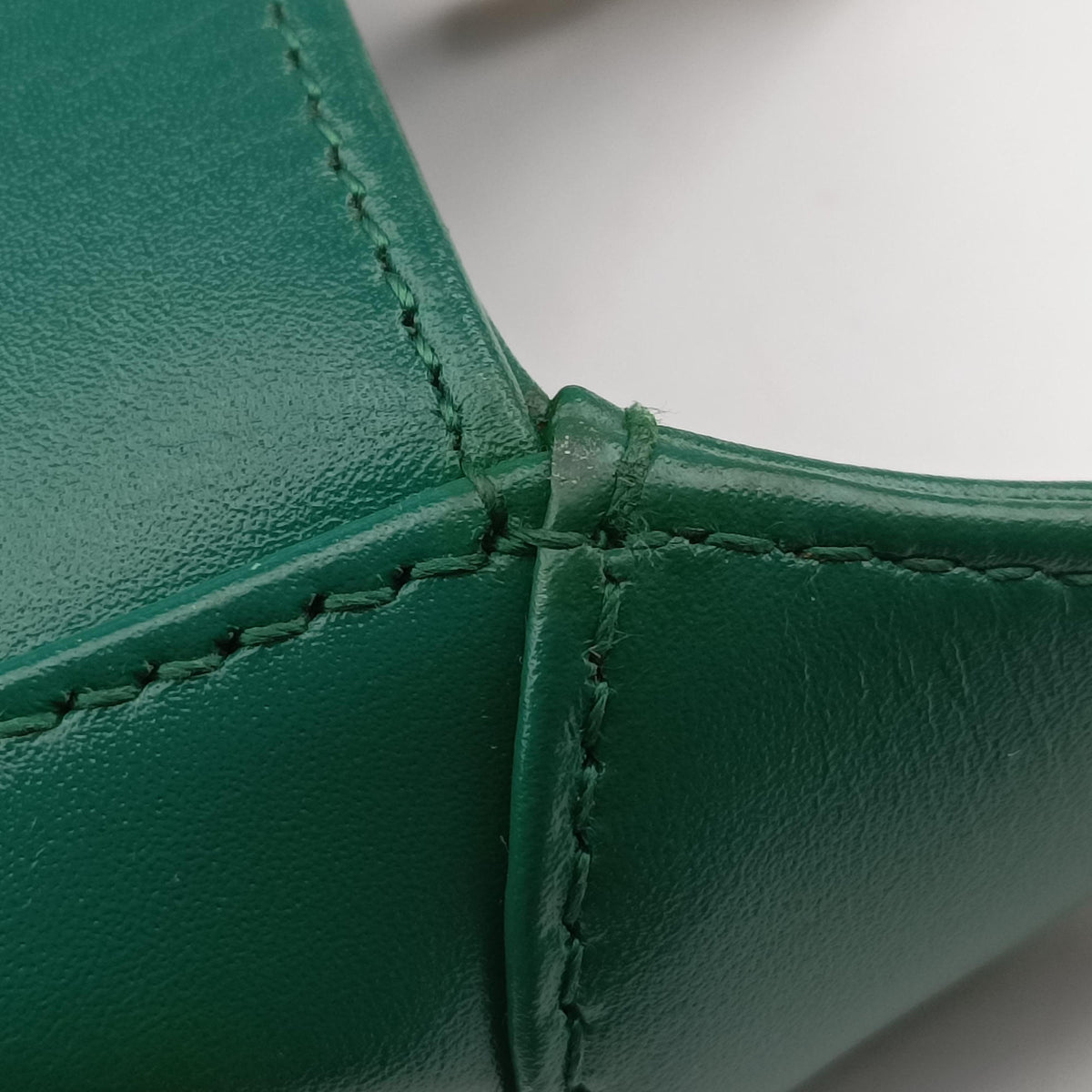 Secondhand Gucci JACKIE 1961 Green Leather 637091 shoulderbag | stylenewstar