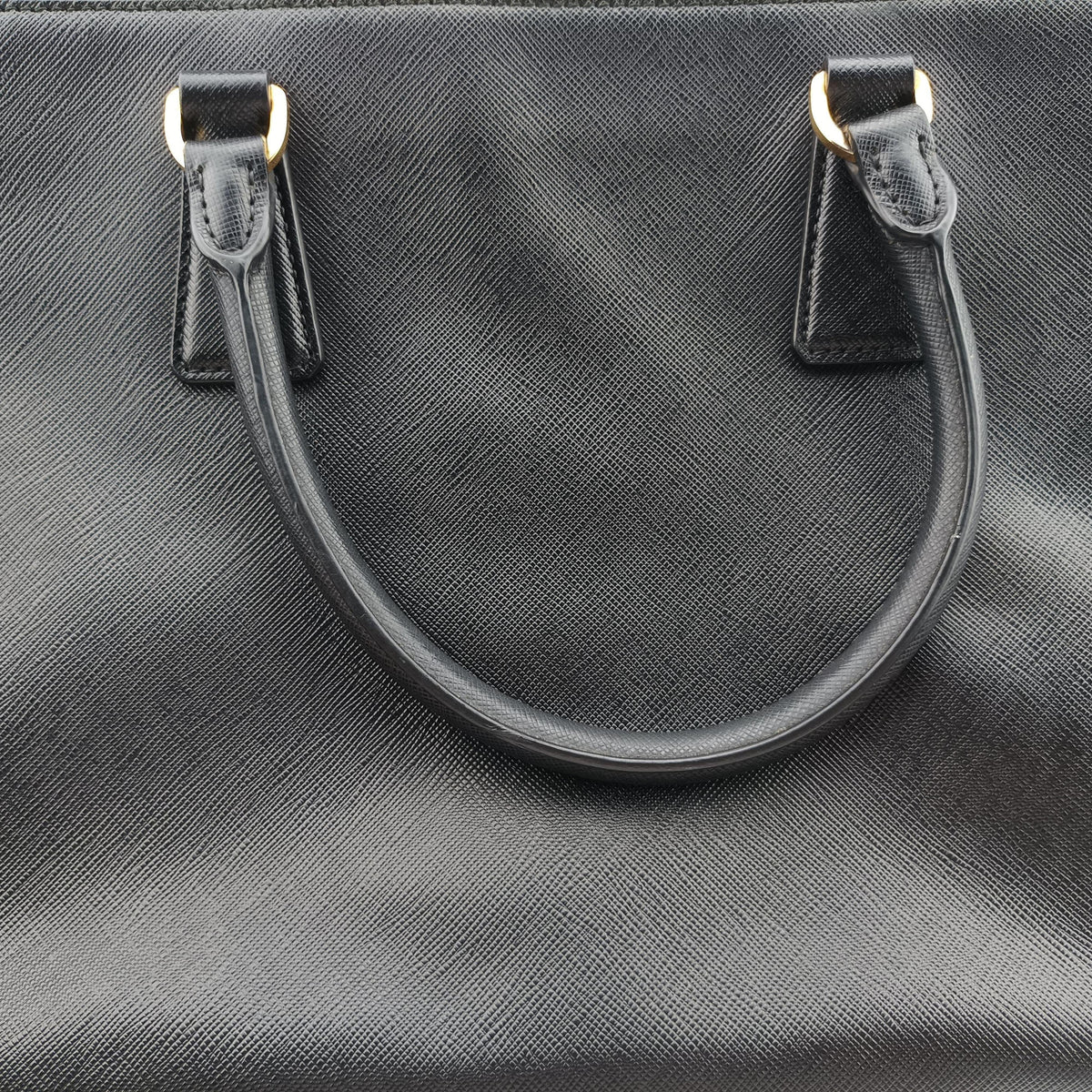 Vintage Prada Galleria Black SAFFIANO Leather BN2274 handbag | stylenewstar