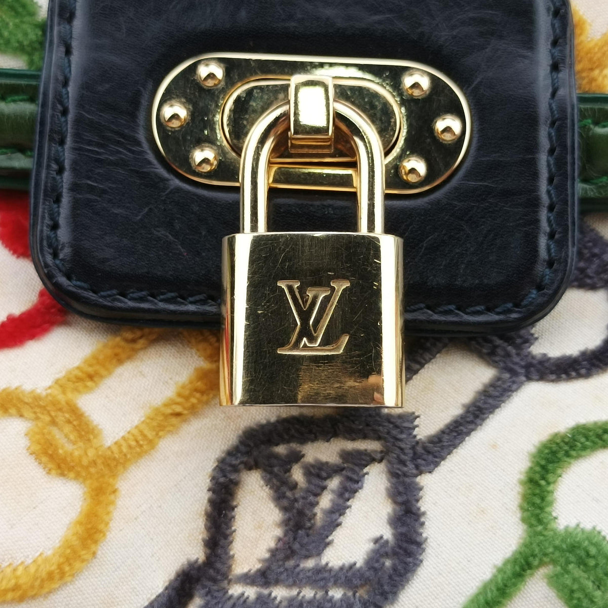 Vintage Louis Vuitton Dolly Charms multicolor Velvet×leather M95208 handbag | stylenewstar