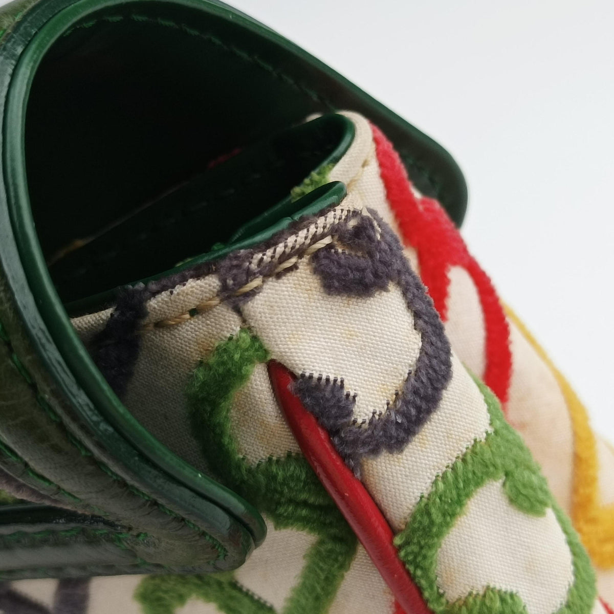 Vintage Louis Vuitton Dolly Charms multicolor Velvet×leather M95208 handbag | stylenewstar