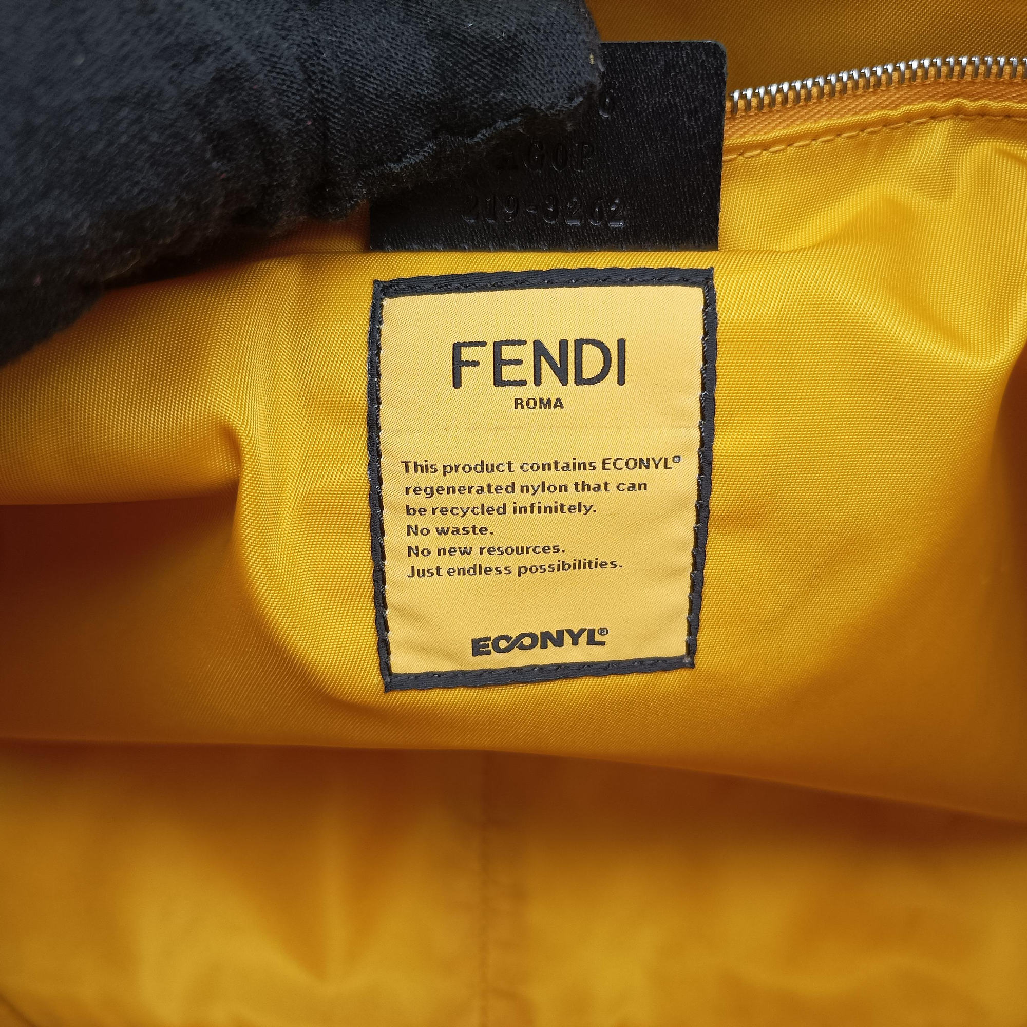 Pre-owned Fendi Baguette Messenger Yellow Nylon× leather 7VA536 shoulderbag | stylenewstar