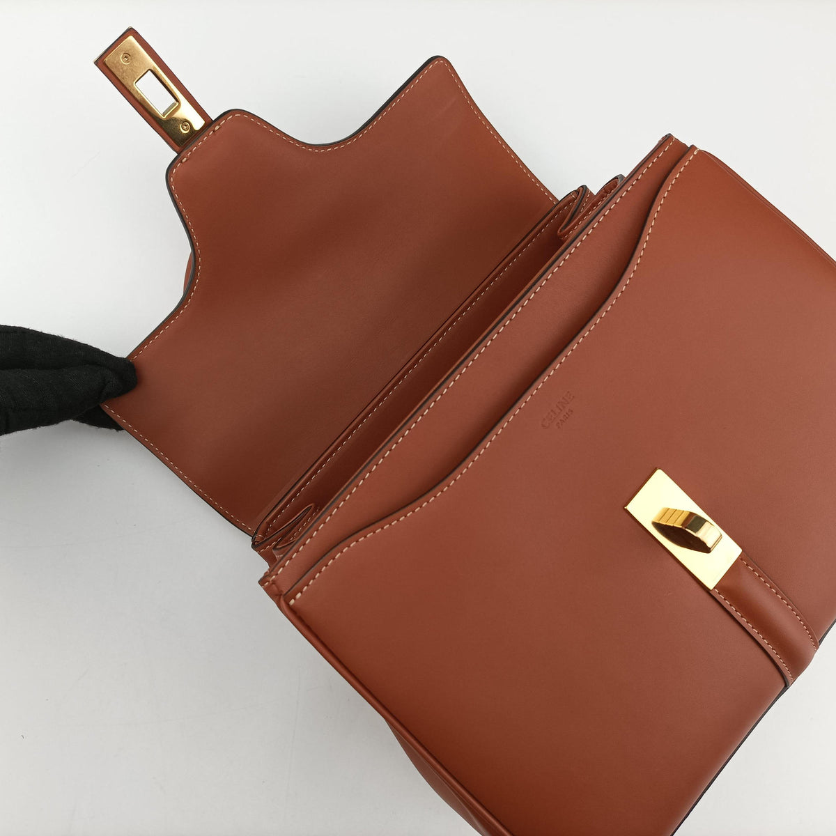Pre-owned Celine 16 Mini Bag Brown Calfskin 188003 shoulderbag | stylenewstar