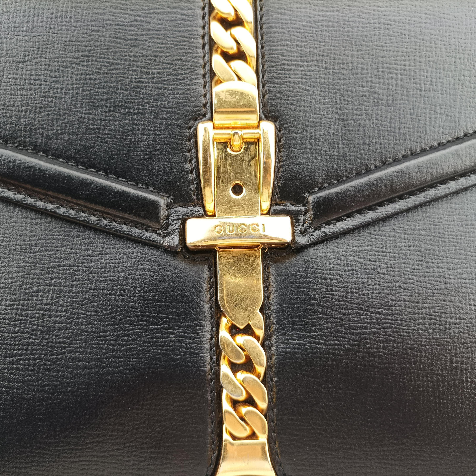 Pre-owned Gucci Sylvie 1969 Black Leather 602781 shoulderbag | stylenewstar